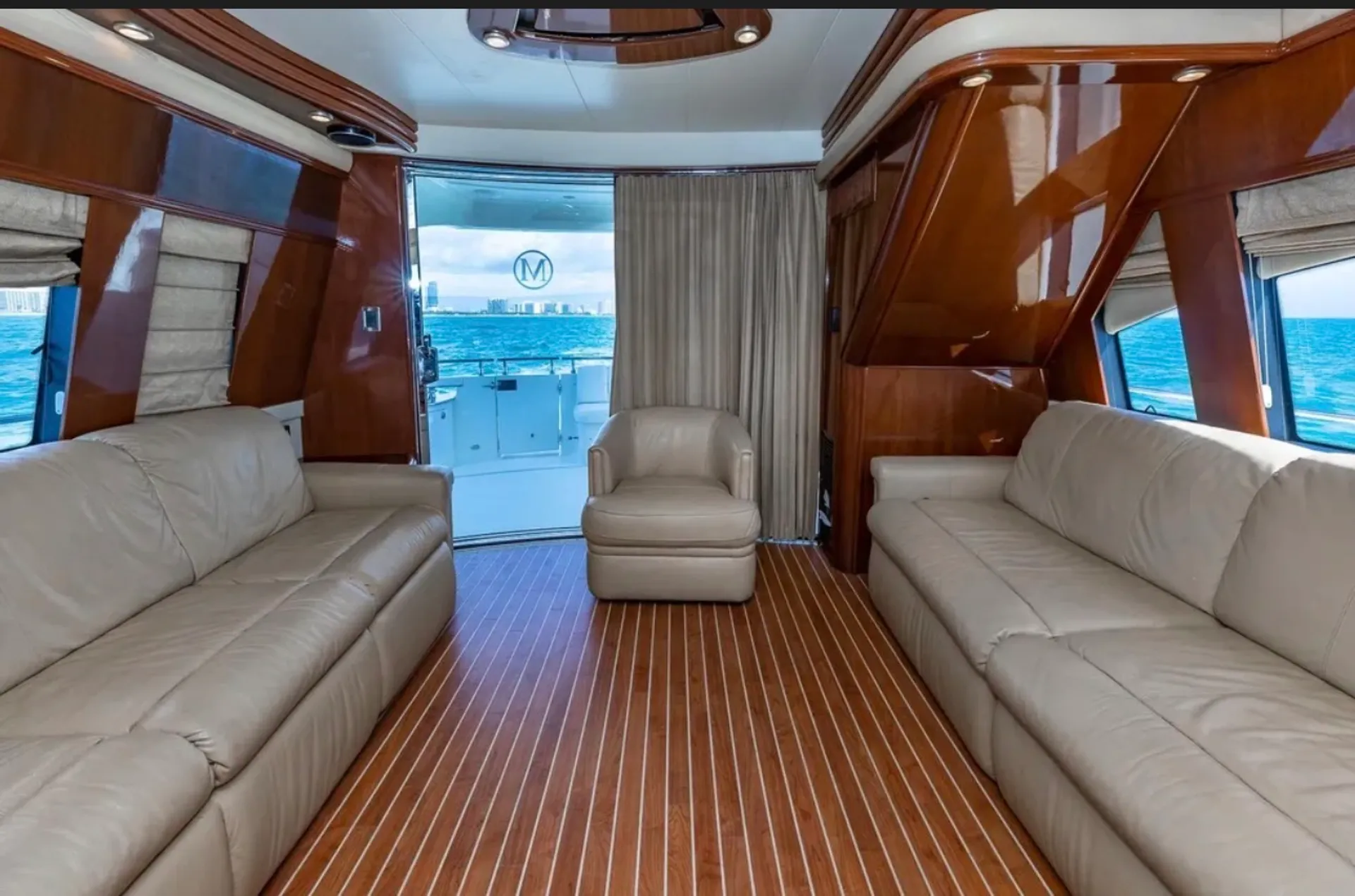 63ft Luxury Yacht | Jet Ski | Floating Mat | 🔥 SPECIALS ✨️