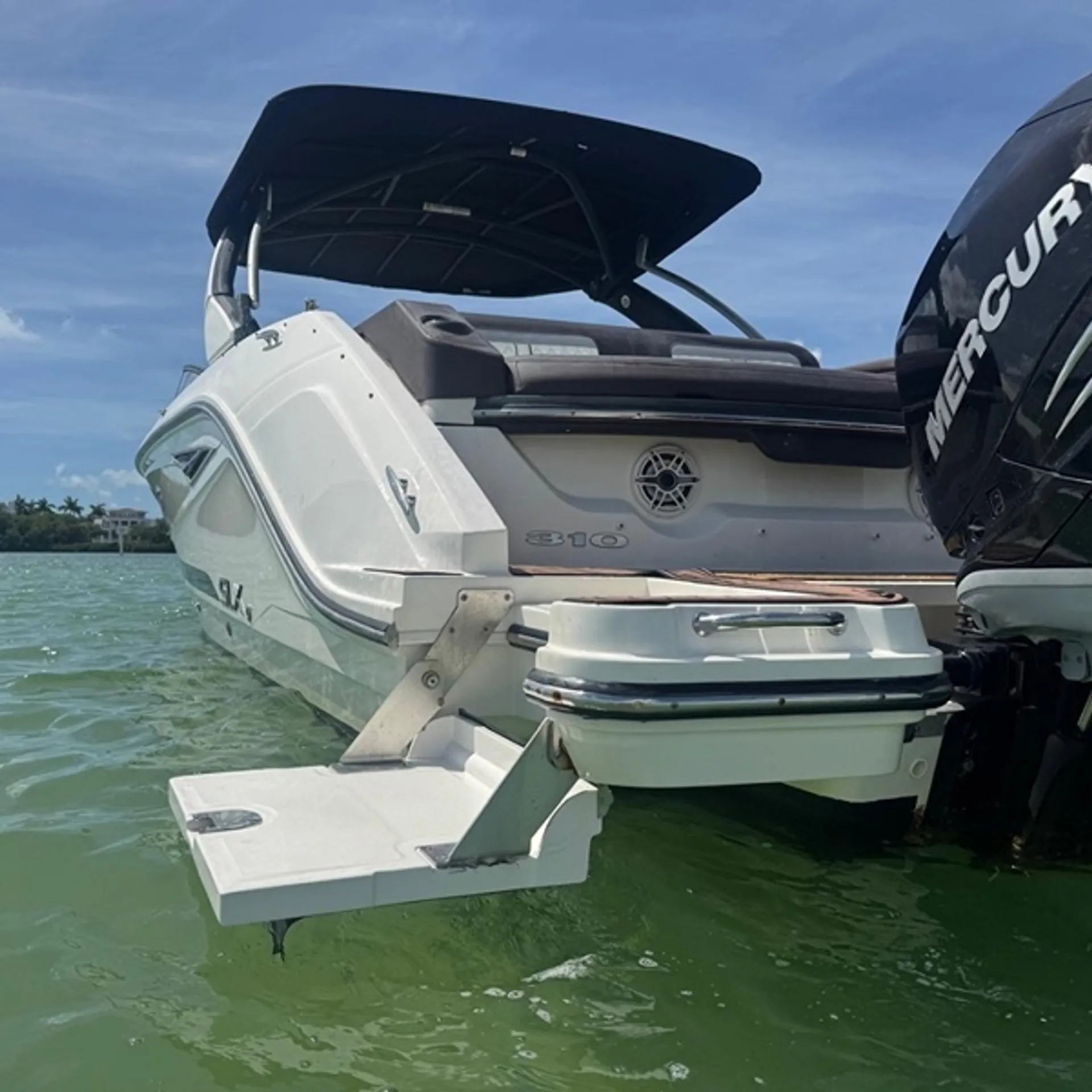 SEA RAY BOATS SLX 310 in Miami, FL — photo 2