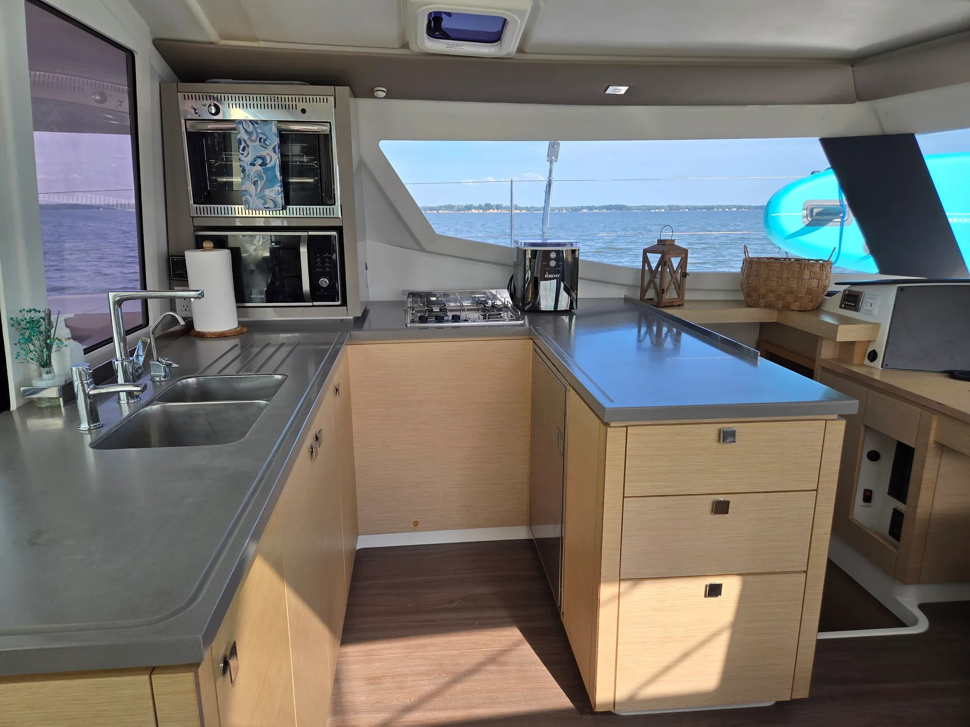 FOUNTAINE-PAJOT HELIA 44 EVOLUTION in Annapolis, MD — photo 10
