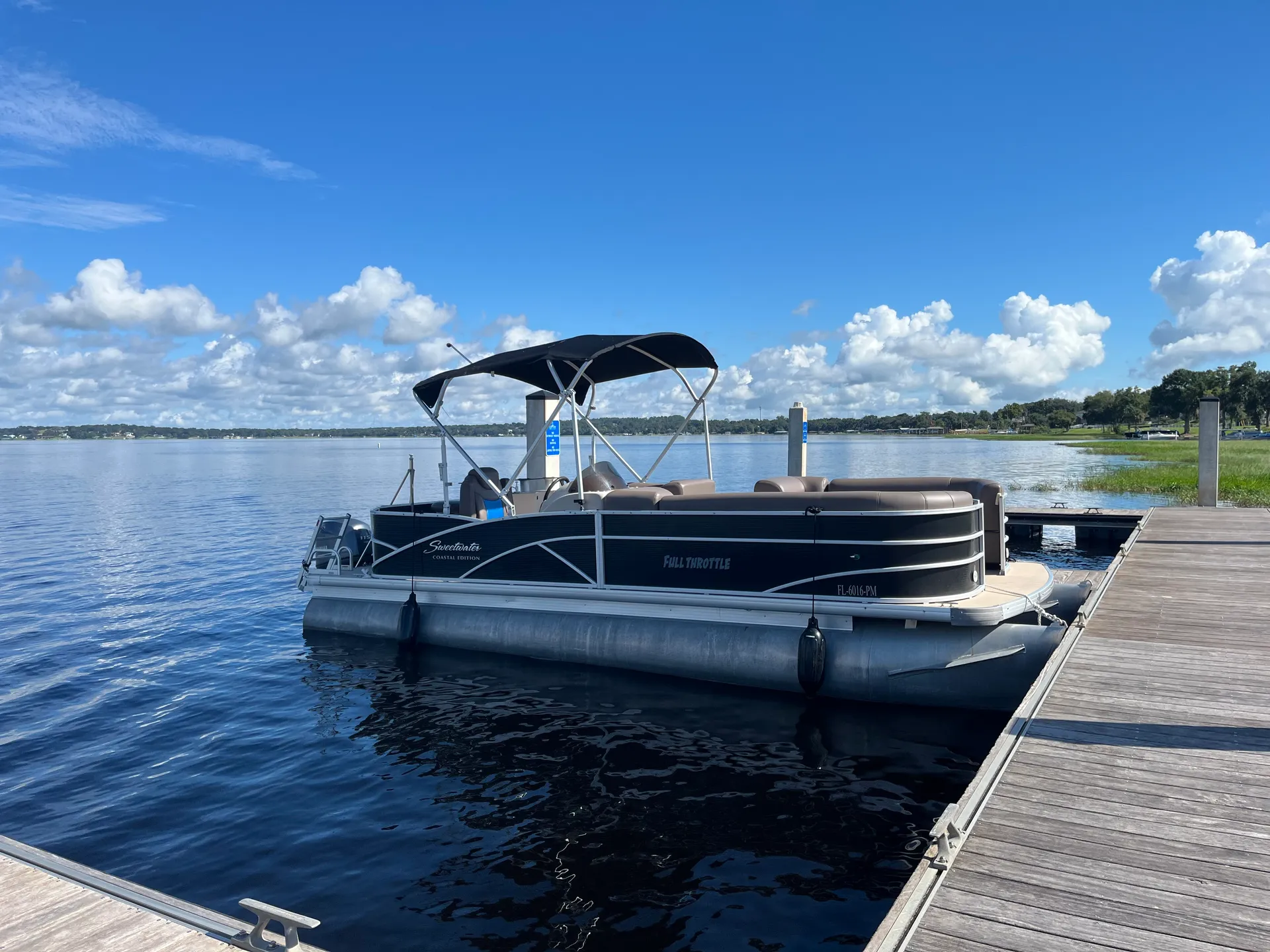 Sweetwater Party Barge in Clermont, FL