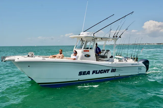 Rent a WORLD CAT BOATS center console in Naples, FL near me