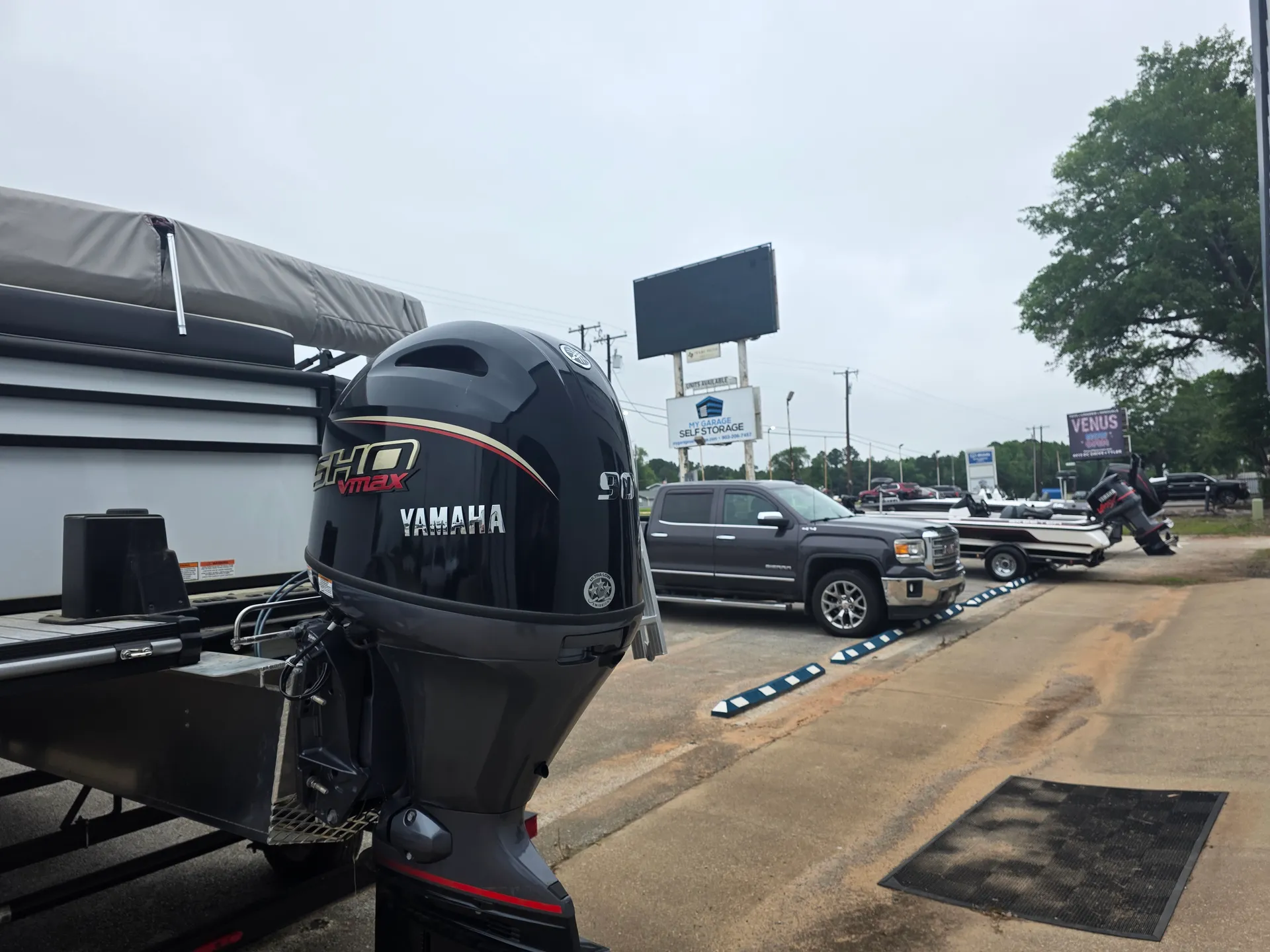 Suncatcher / 
G3 Boats Select20C in Frankston, TX