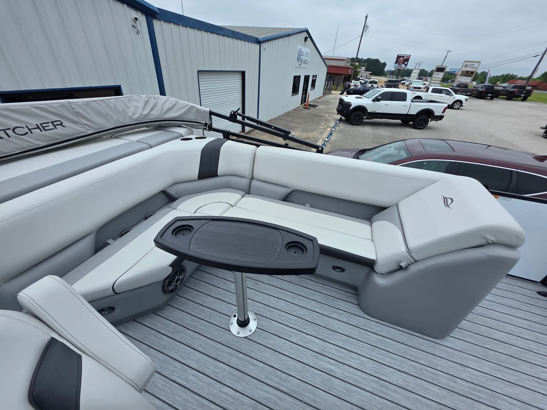 Suncatcher / 
G3 Boats Select20C in Frankston, TX — photo 5