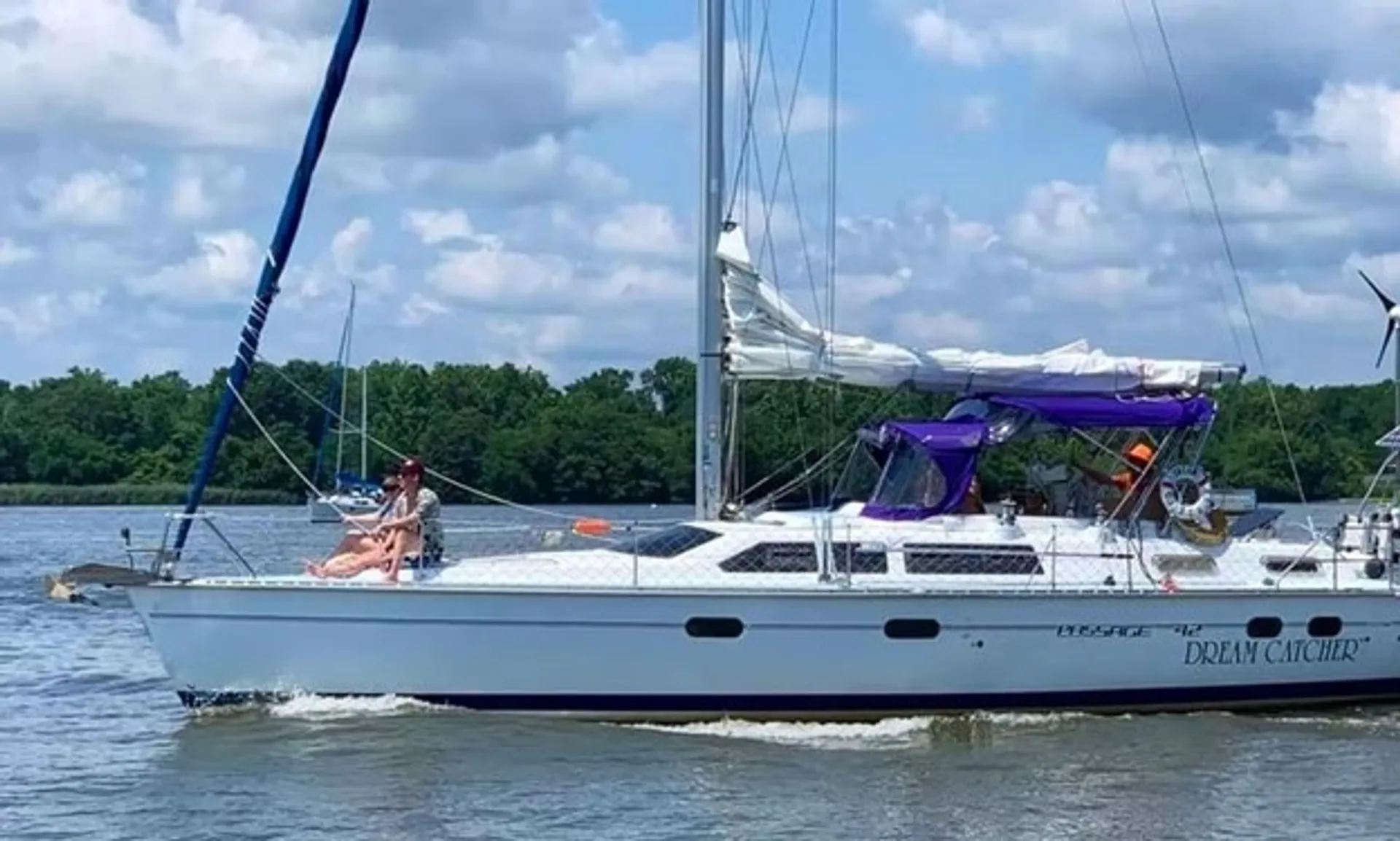 HUNTER PASSAGE 42 in Edgewater, MD — photo 3