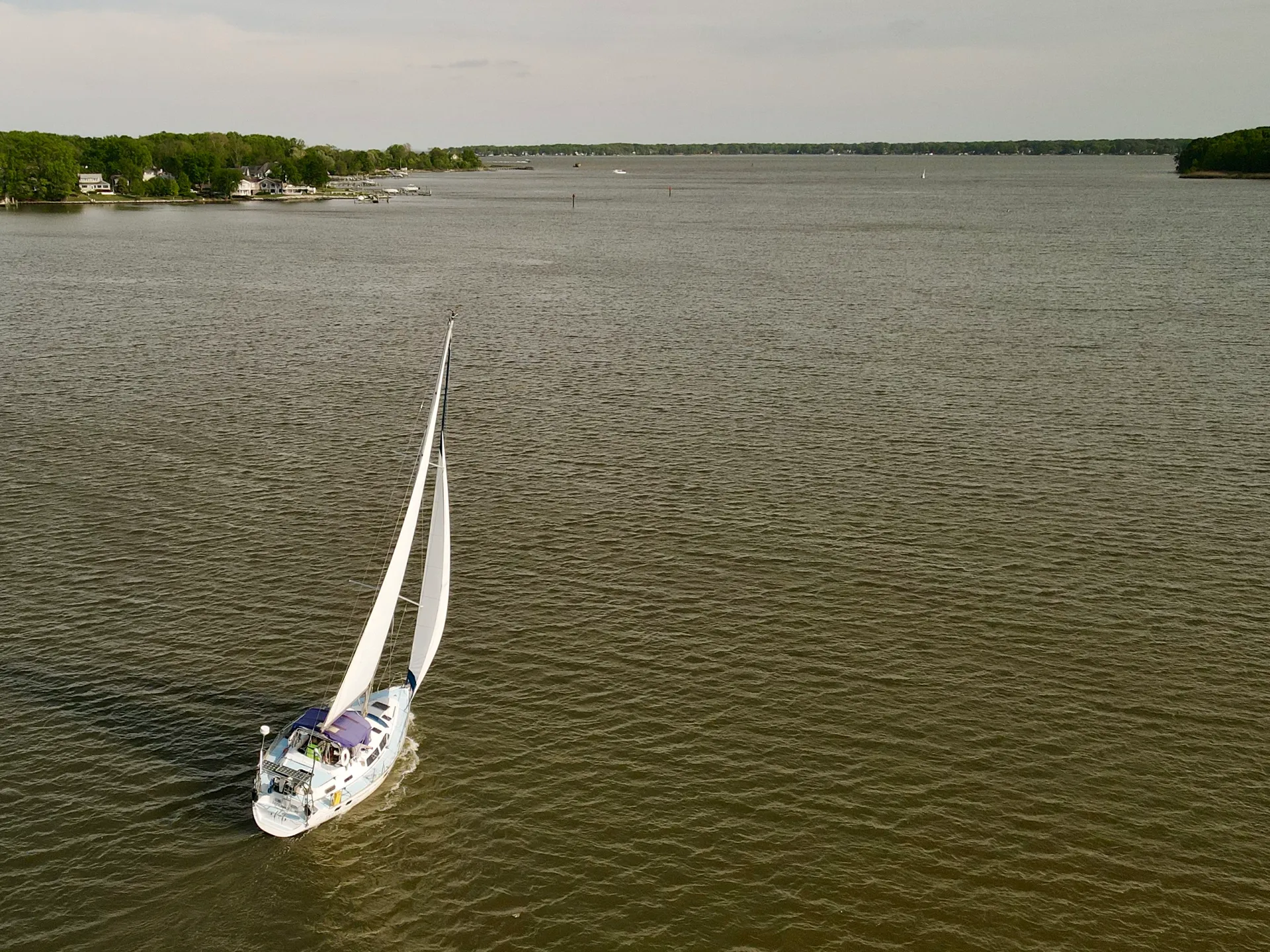HUNTER PASSAGE 42 in Edgewater, MD — photo 4