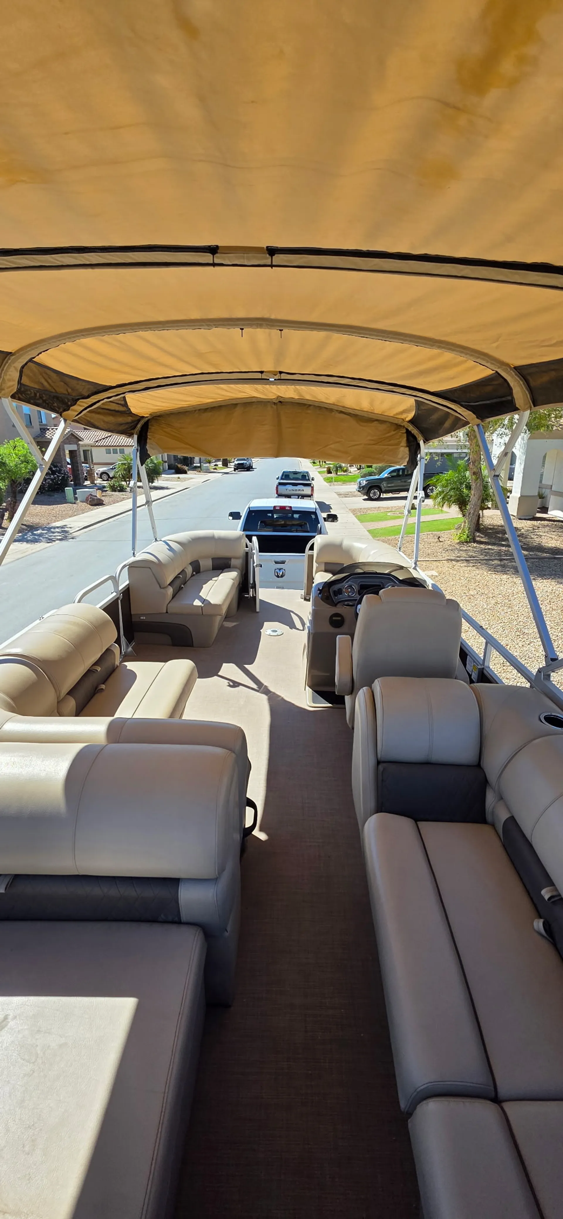 SUN TRACKER PARTY BARGE 22 DLX in Morristown, AZ — photo 4
