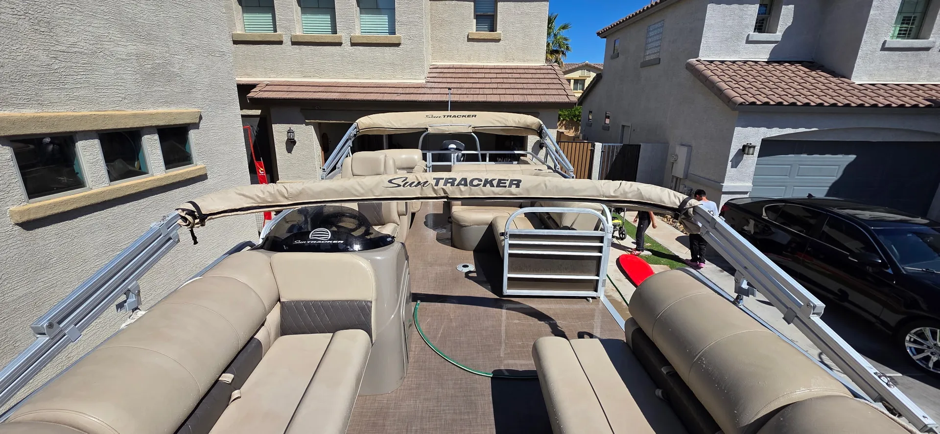 SUN TRACKER PARTY BARGE 22 DLX in Morristown, AZ — photo 5