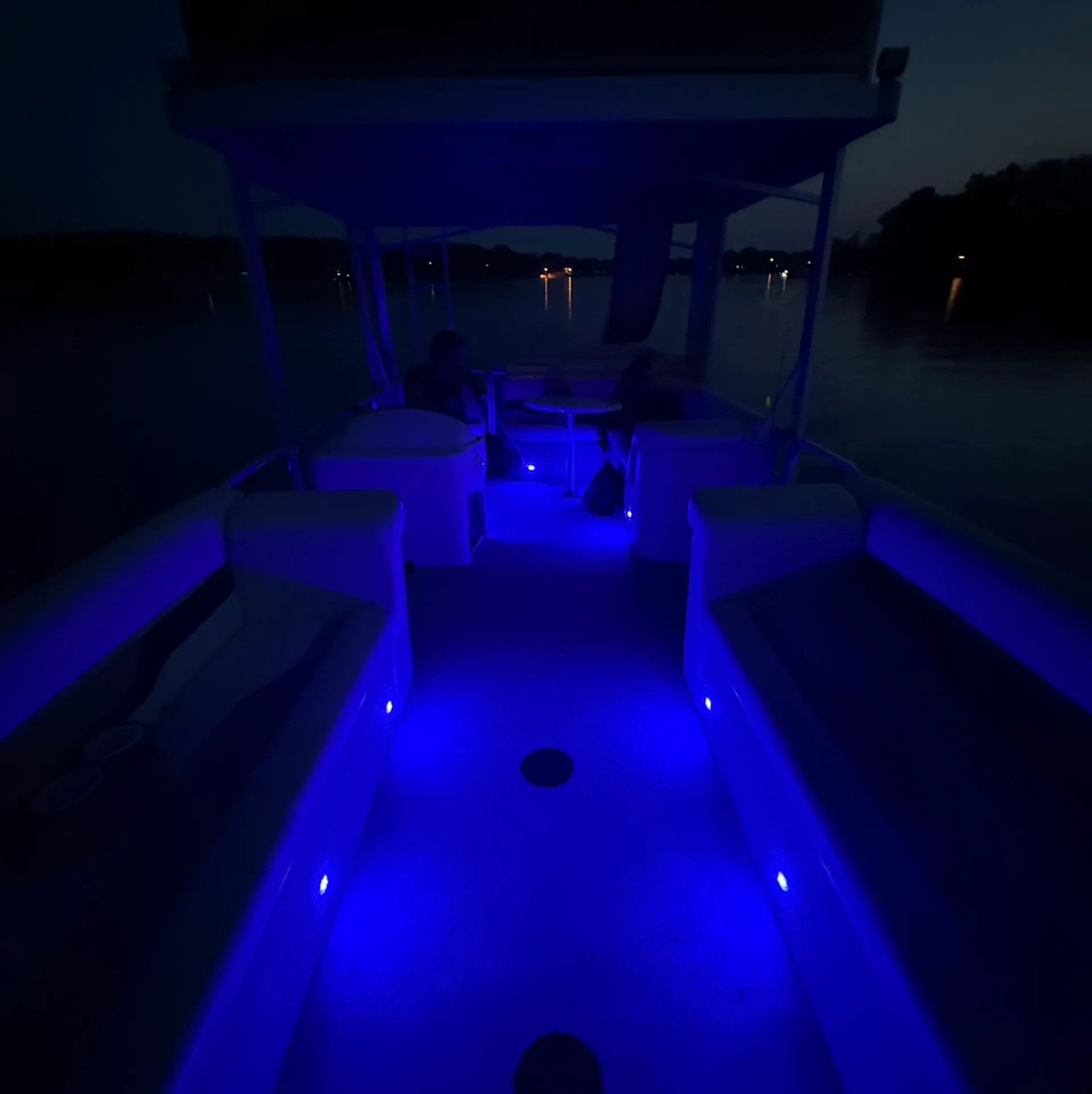 24' Tahoe Double Decker — Slide, Shade & Fun