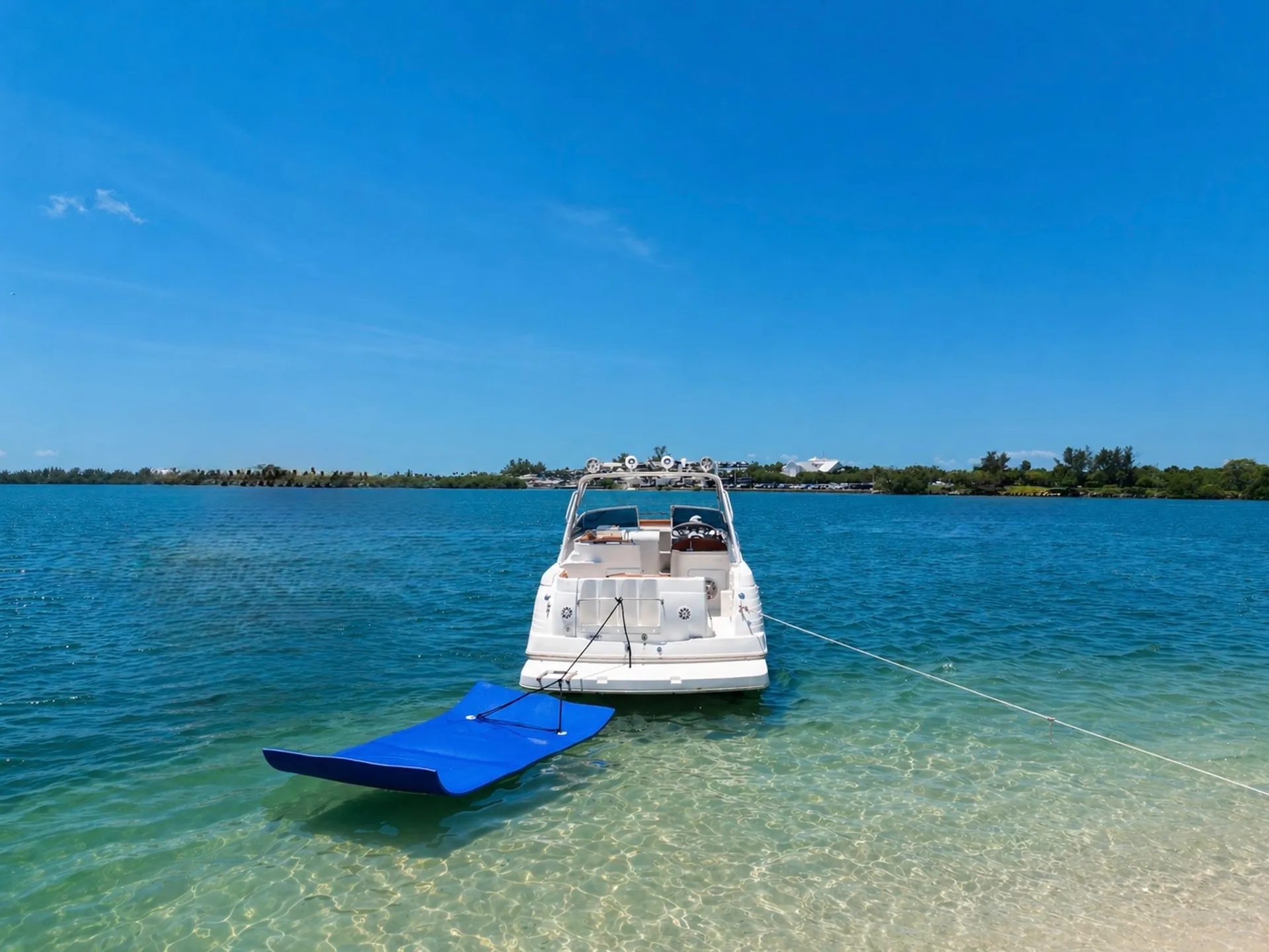 GET 1HR FREE 33' RINKER CRUISING YACHT, MIA FL *NO HIDDEN FEES!*