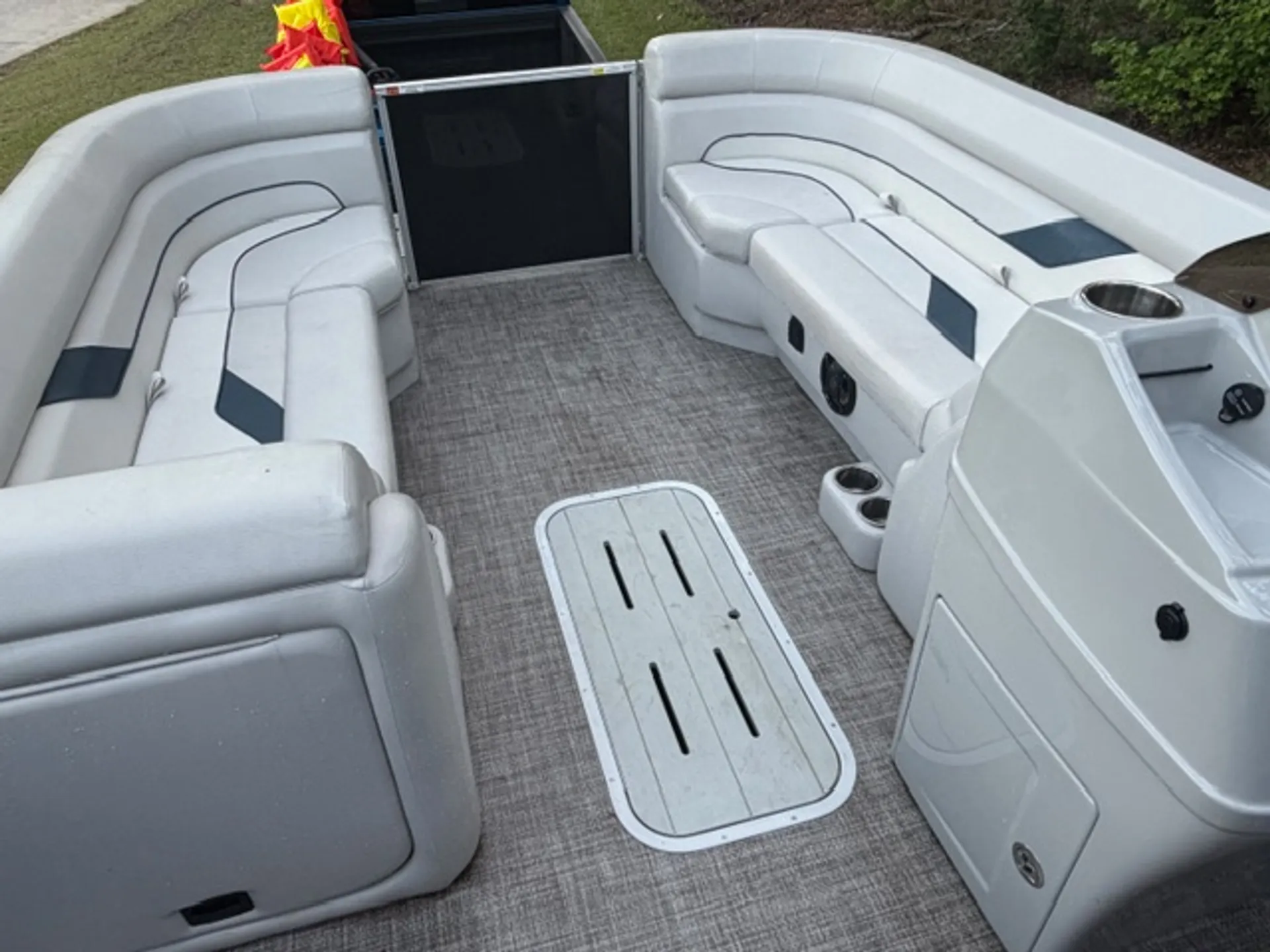 Suncatcher / 
G3 Boats Select 322RF in Macon, GA — photo 9