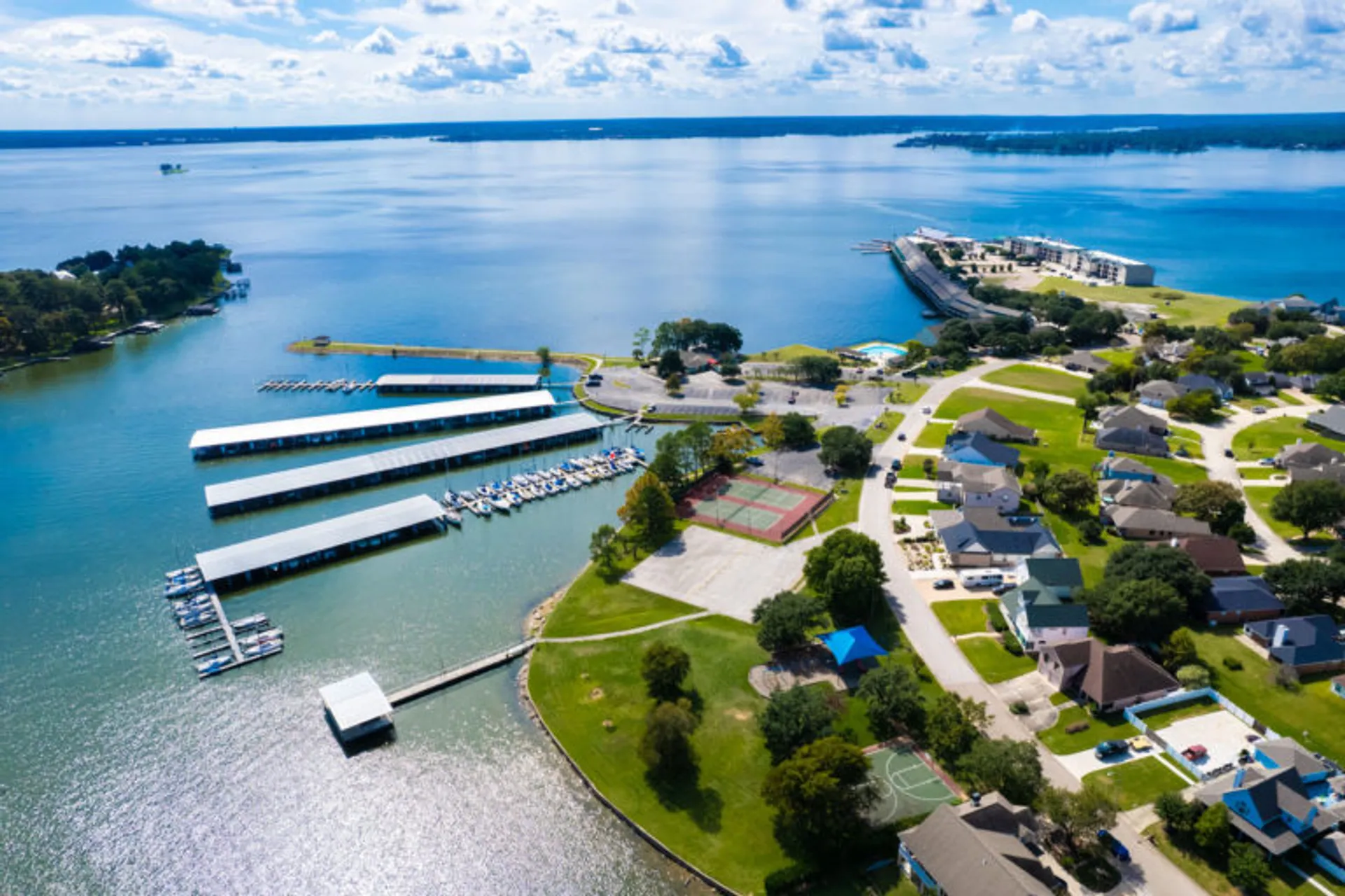 Luxury Lake Conroe Pontoon • Tubing and Family Fun