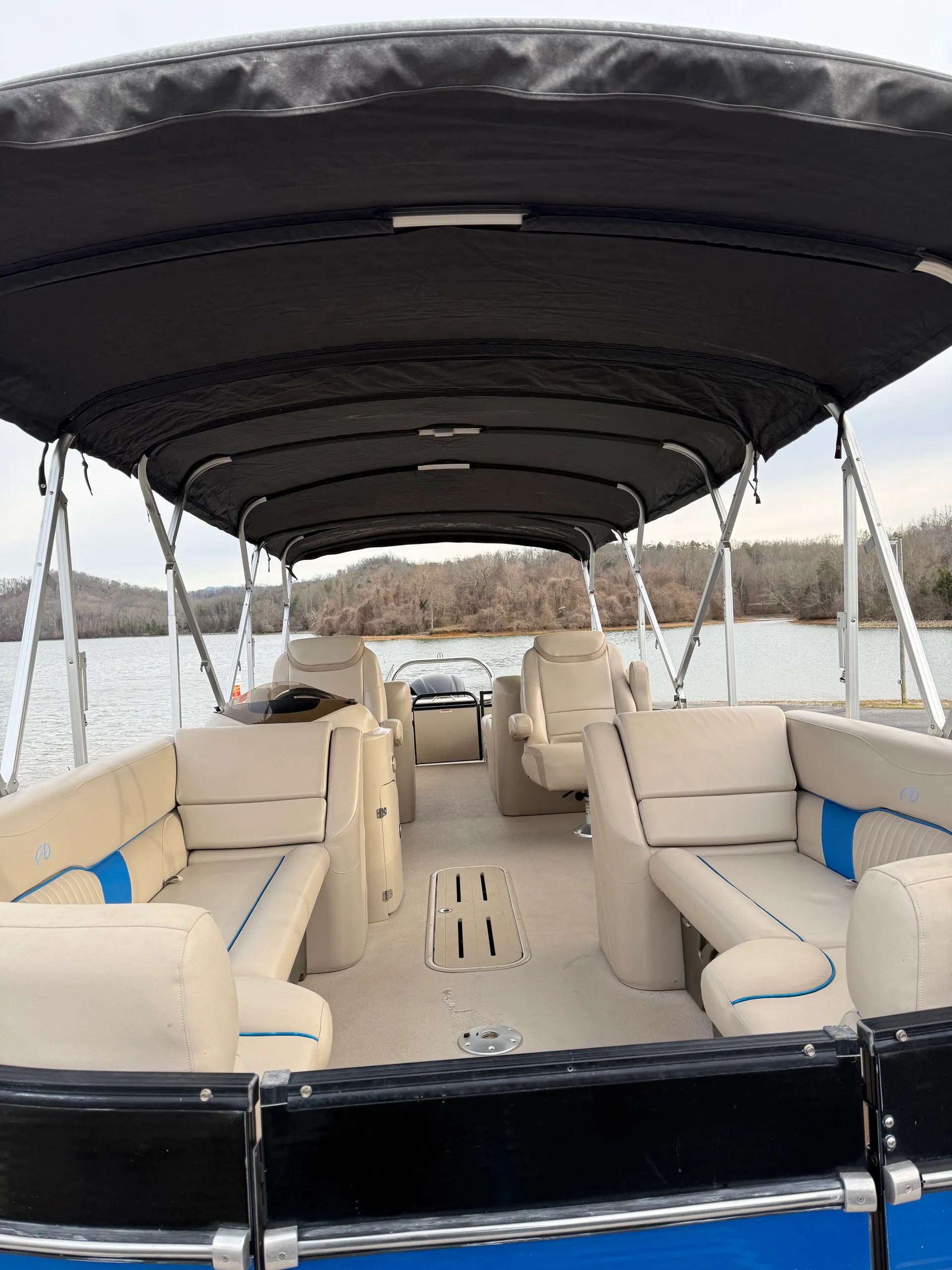 AVALON PONTOONS 27' AMBASSADOR REAR LOUNGE in Vonore, TN — photo 3