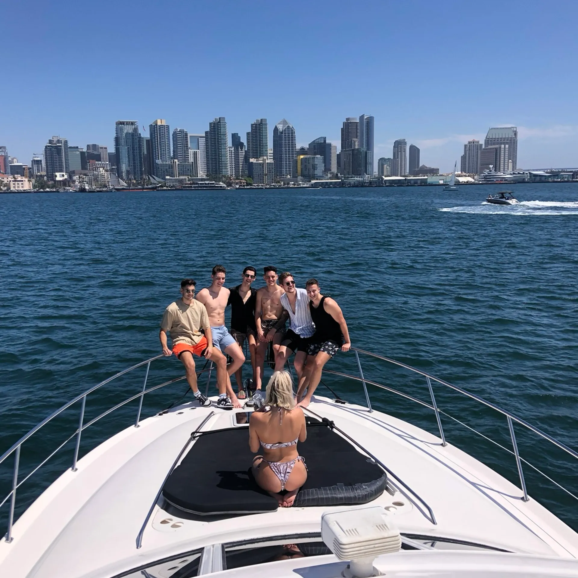 53' Beautiful Sea Ray Luxury Yacht in San Diego, CA!