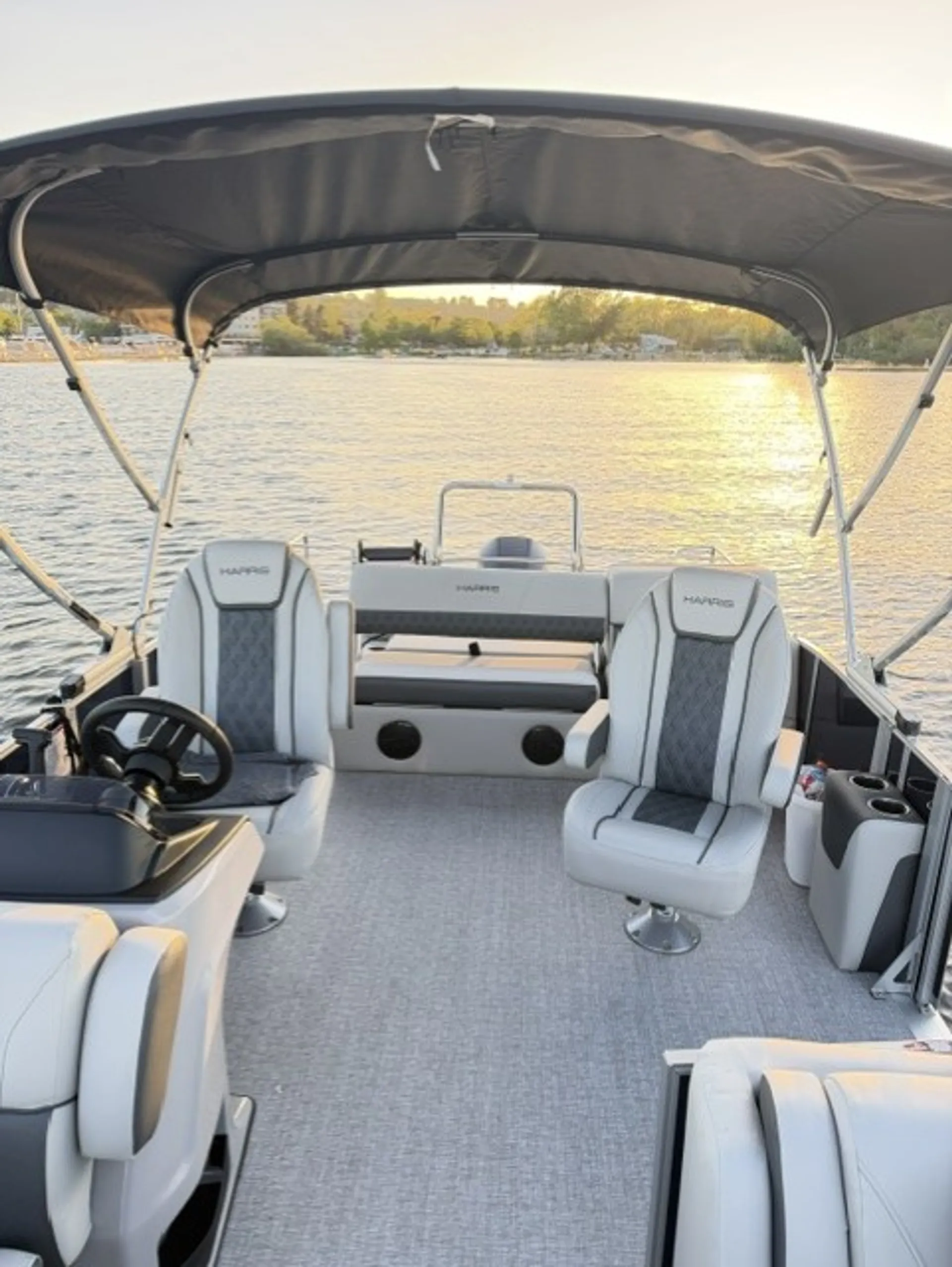 HARRIS BOATS 230 CRUISER SL in Renton, WA — photo 2