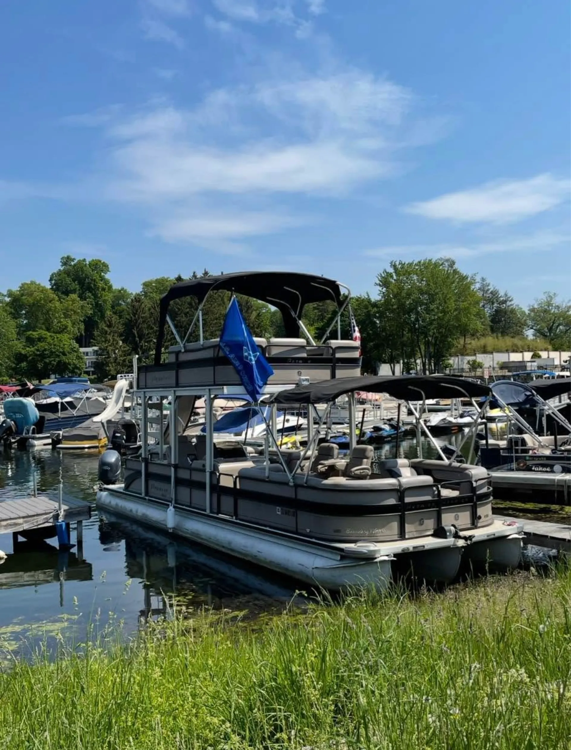 PREMIER MARINE 310 BOUNDARY WATERS SKY DEK PTX in Austin, TX — photo 3