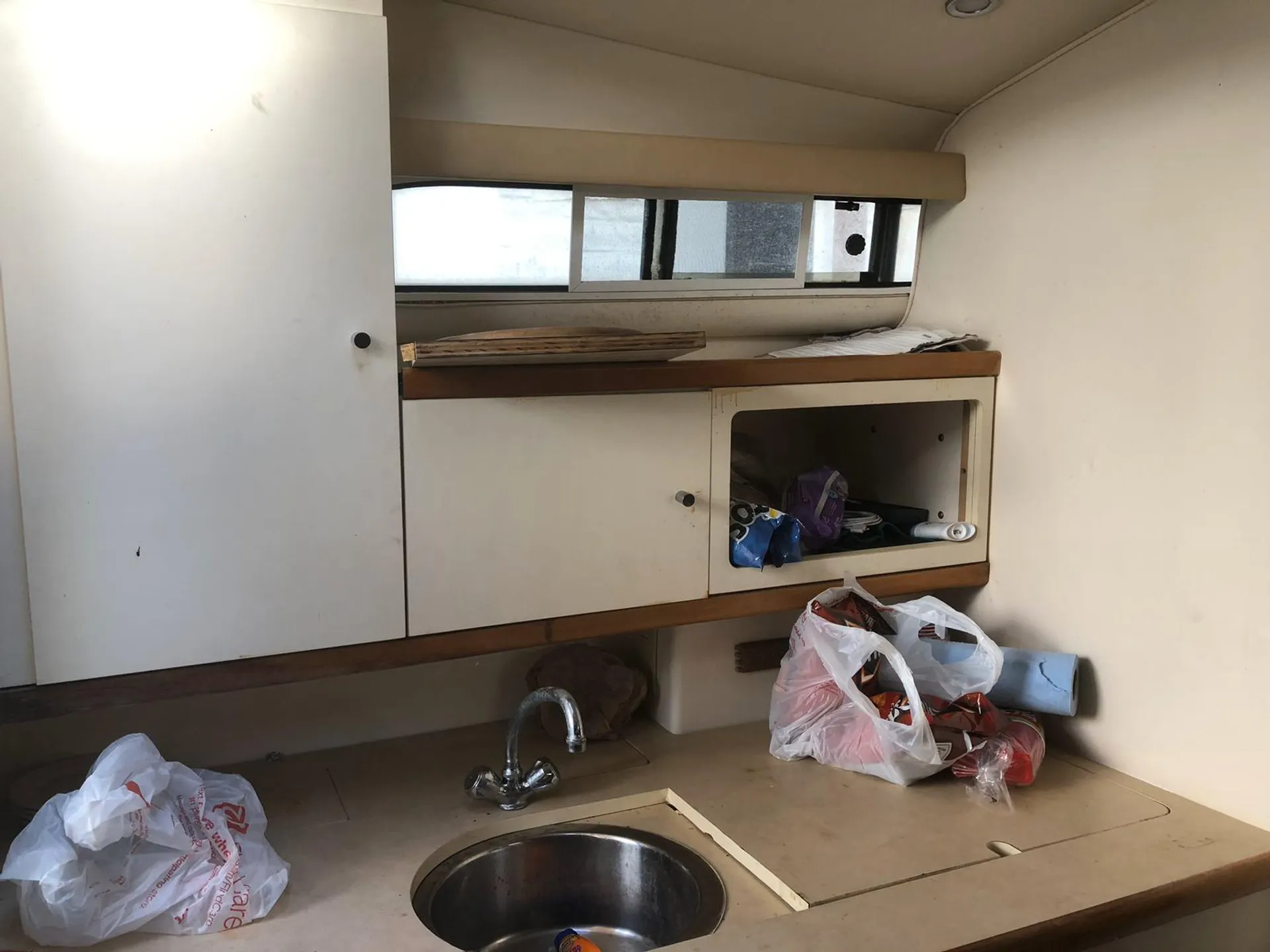 Carver Yachts 310 EXPRESS in Miami, FL — photo 7