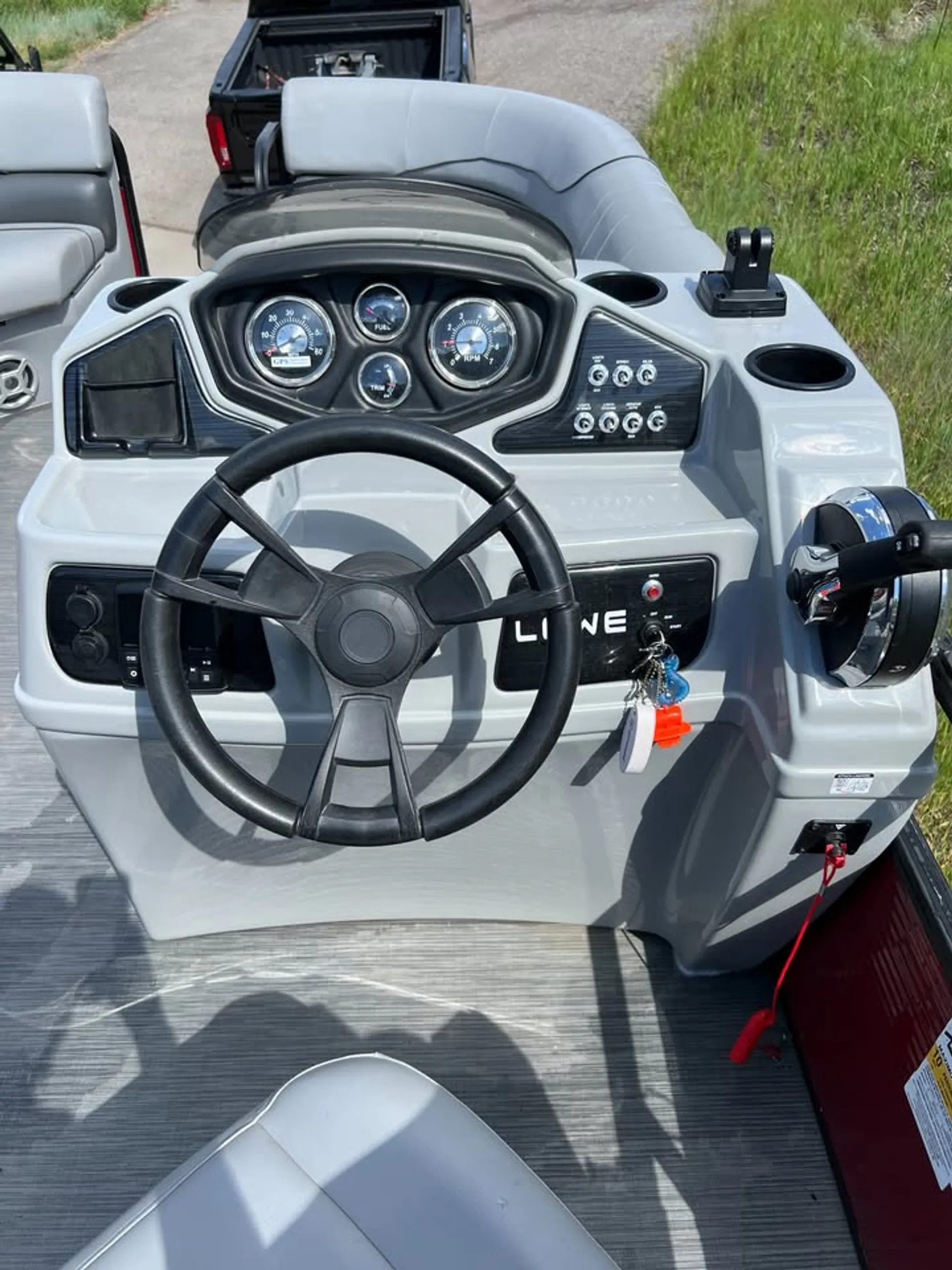 LOWE PONTOONS SF212 in Heber City, UT — photo 2