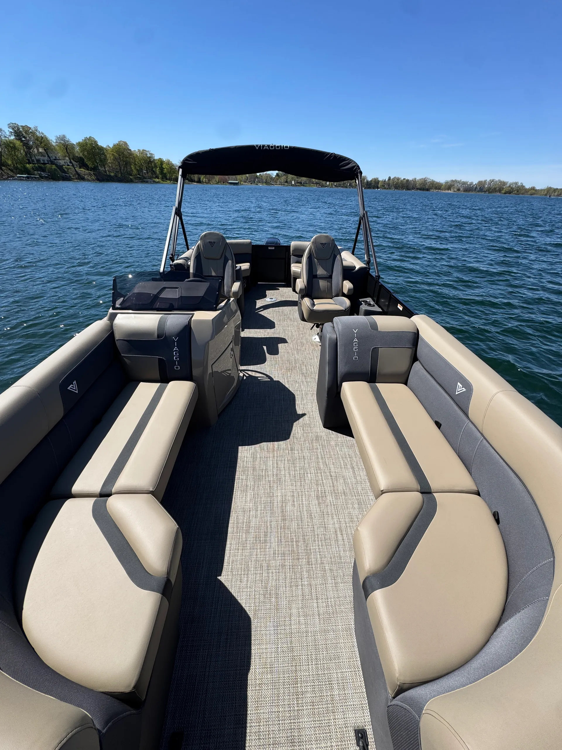 VIAGGIO BY MISTY HARBOR LAGO X 22U in Wayzata, MN — photo 2