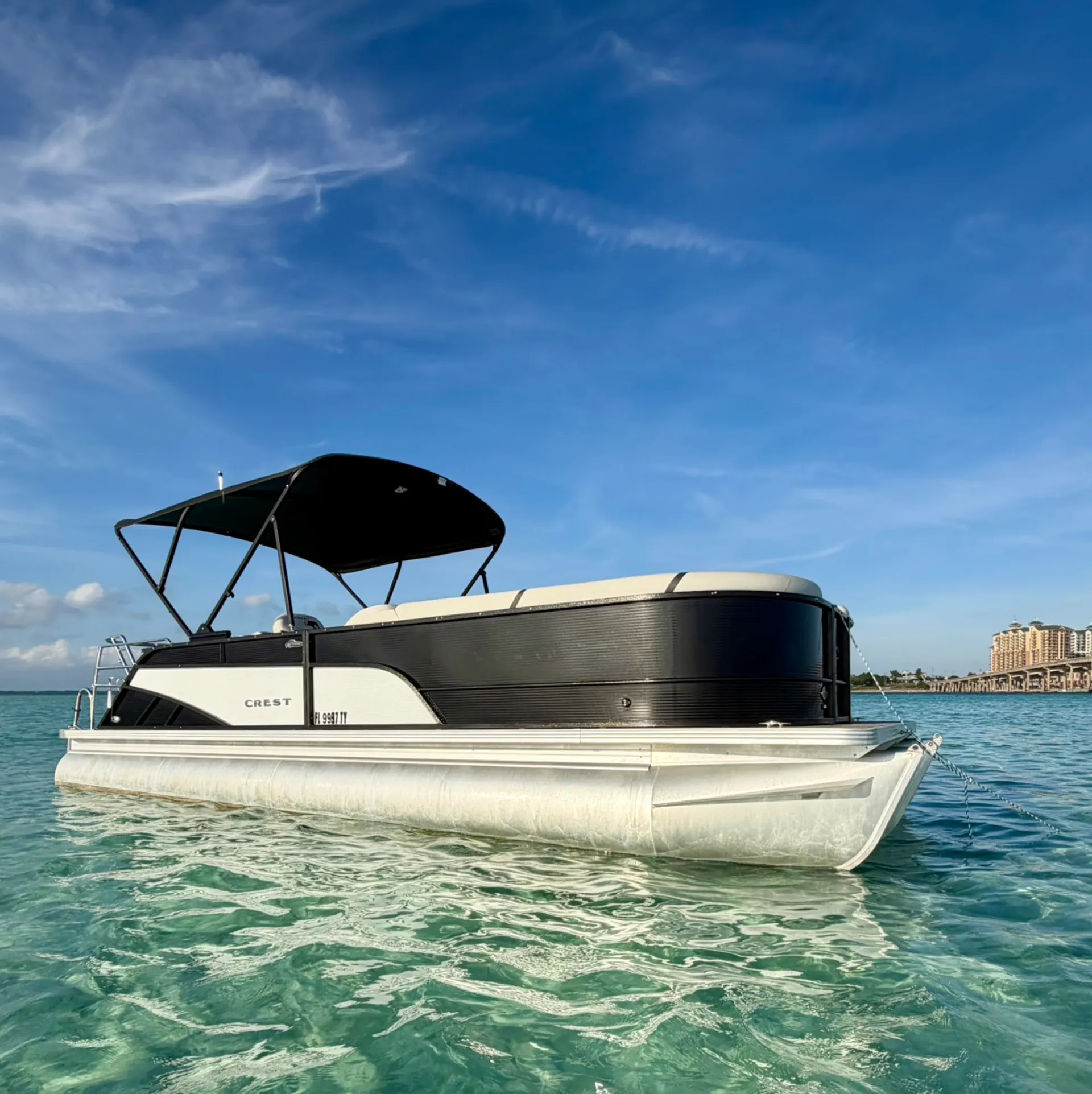 CREST PONTOONS CLASSIC DLX 240 SLC CPT DLX in Fort Walton Beach, FL