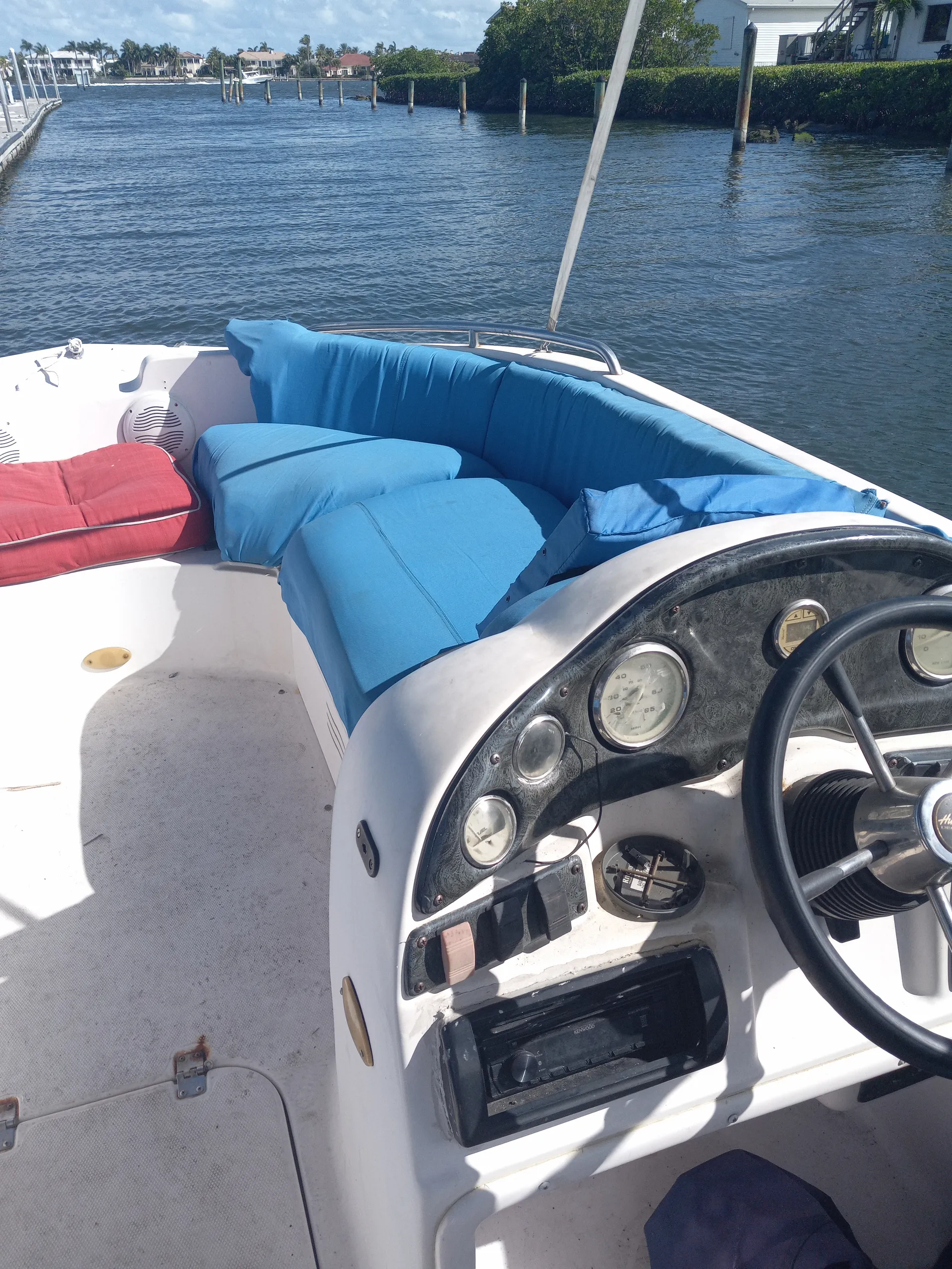 Hurricane Fun Deck GS 202 in Lantana, FL — photo 7