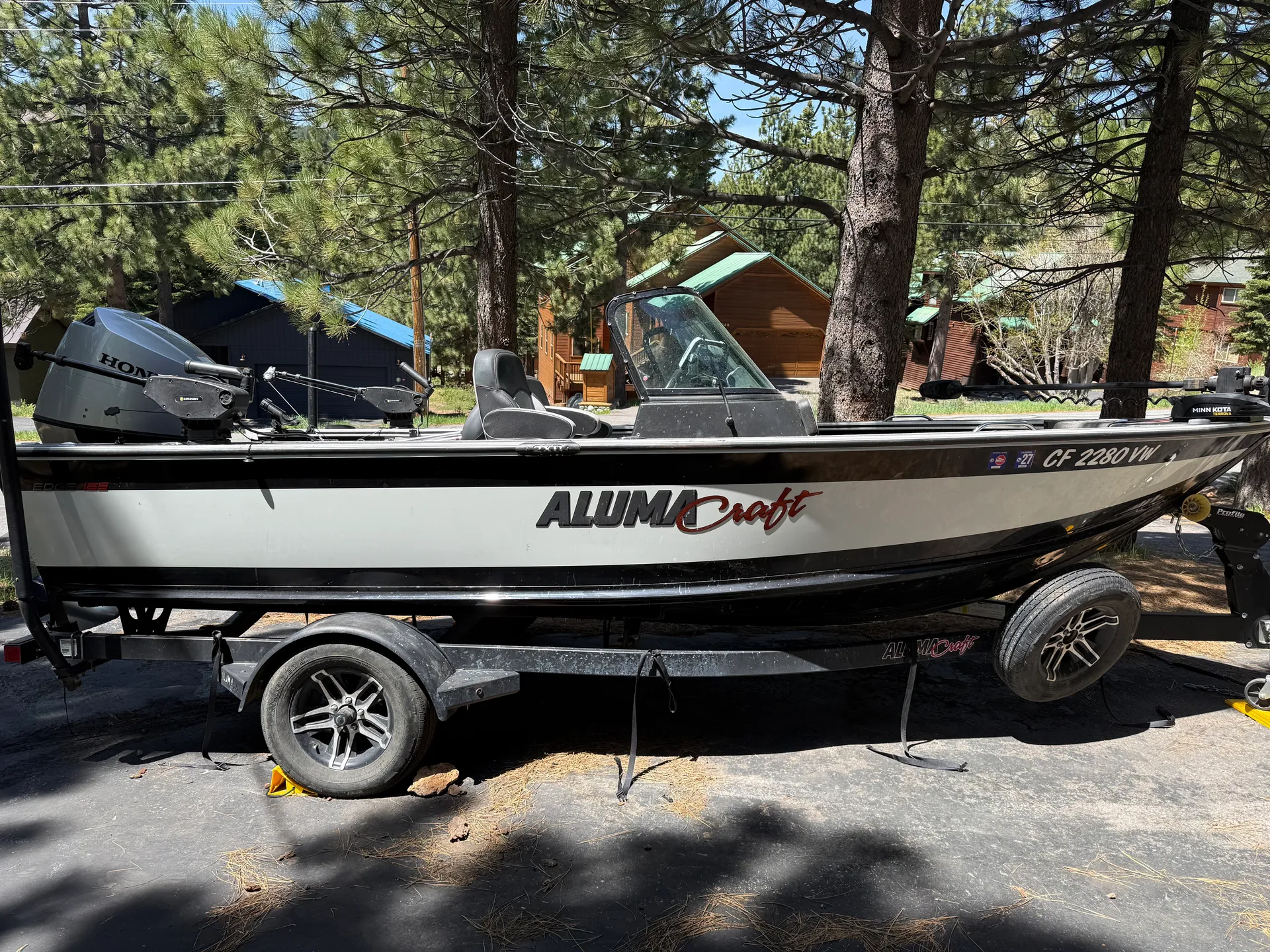 Alumacraft  185 Edge sport in Truckee, CA — photo 2
