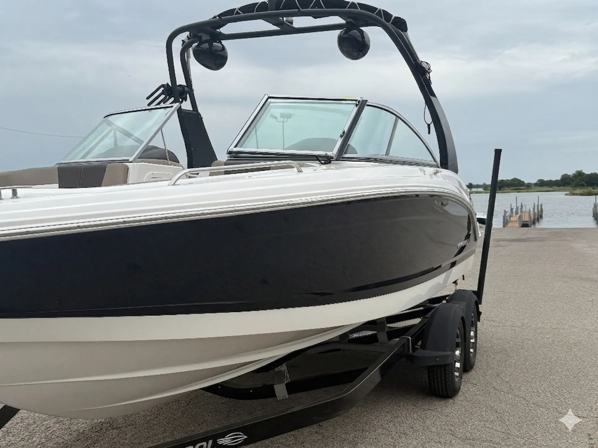 CHAPARRAL BOATS 23 H2O SPORT in Del City, OK — photo 2