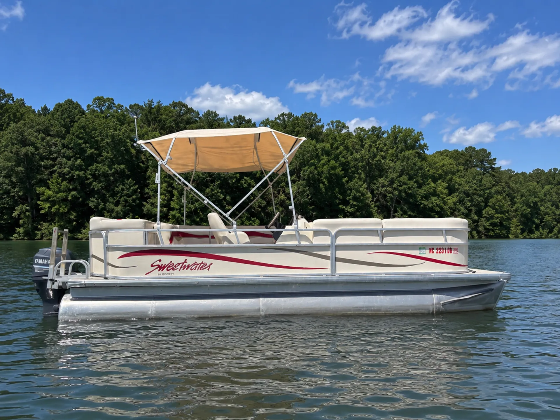 GODFREY MARINE SWEETWATER 2186 RE3 in Mooresville, NC
