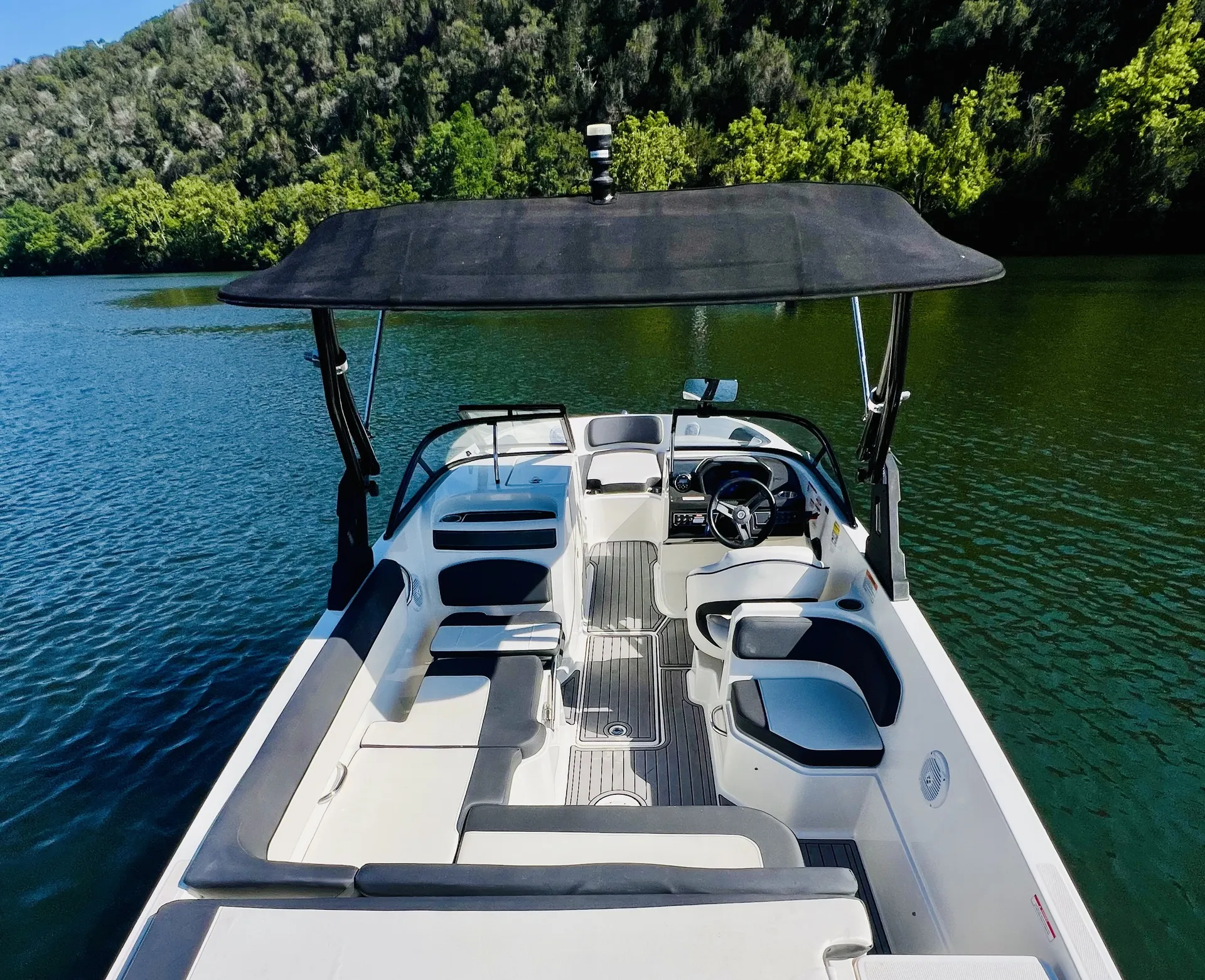 BAYLINER VR6 BOWRIDER in Austin, TX — photo 2