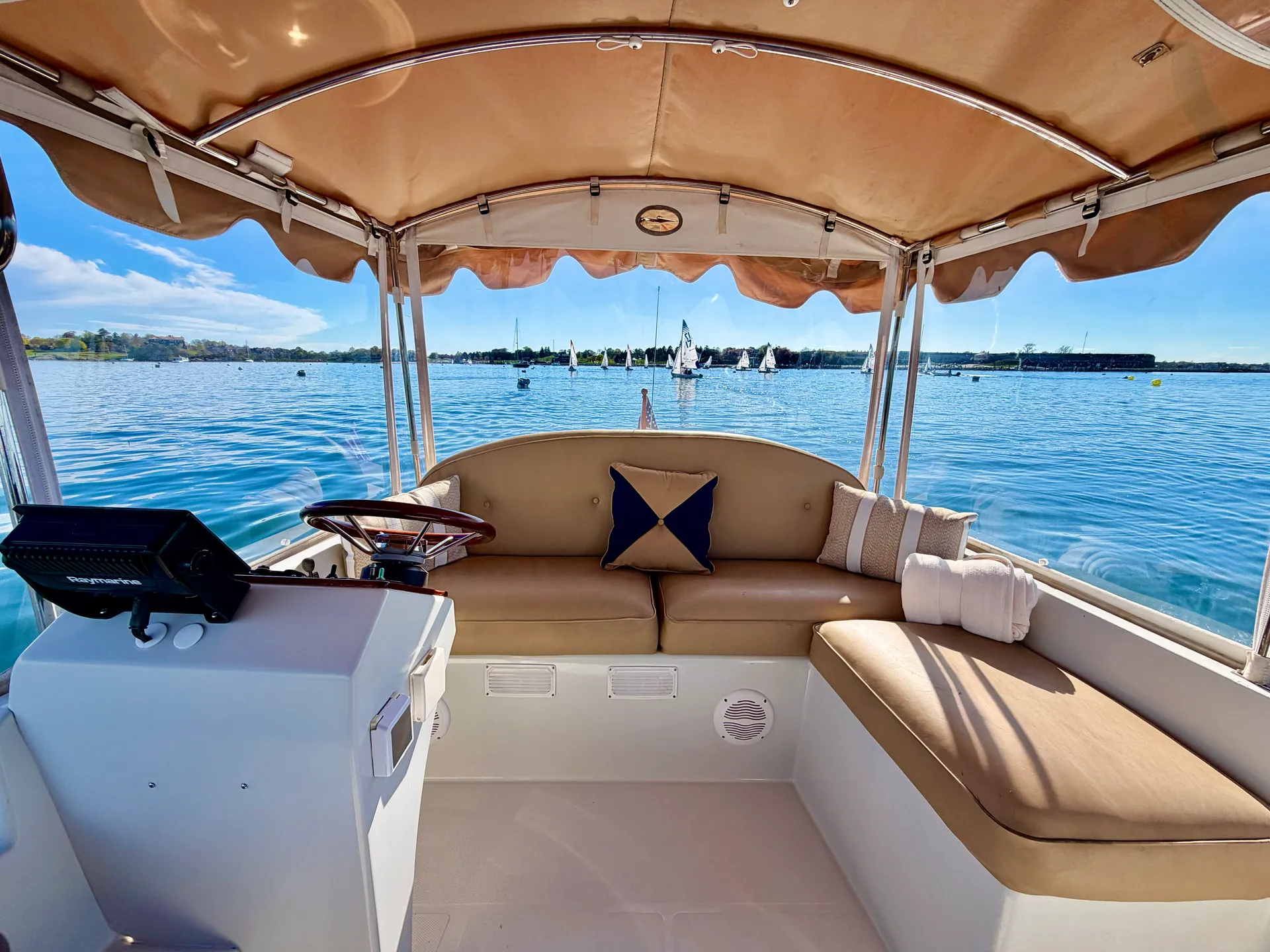 DUFFY ELECTRIC BOATS 22 CUDDY CENTER GALLERY in Newport, RI — photo 5
