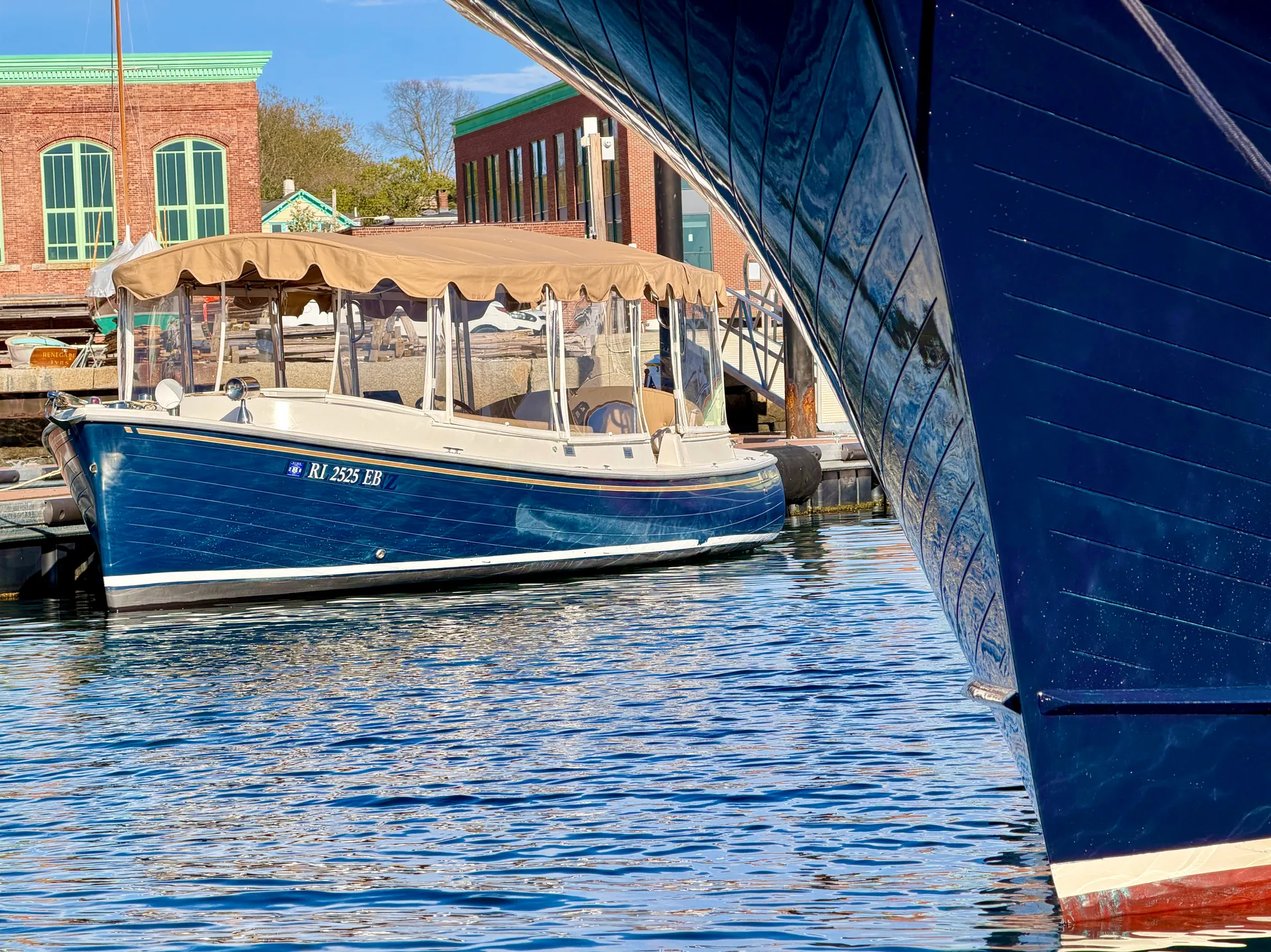 DUFFY ELECTRIC BOATS 22 CUDDY CENTER GALLERY in Newport, RI — photo 7
