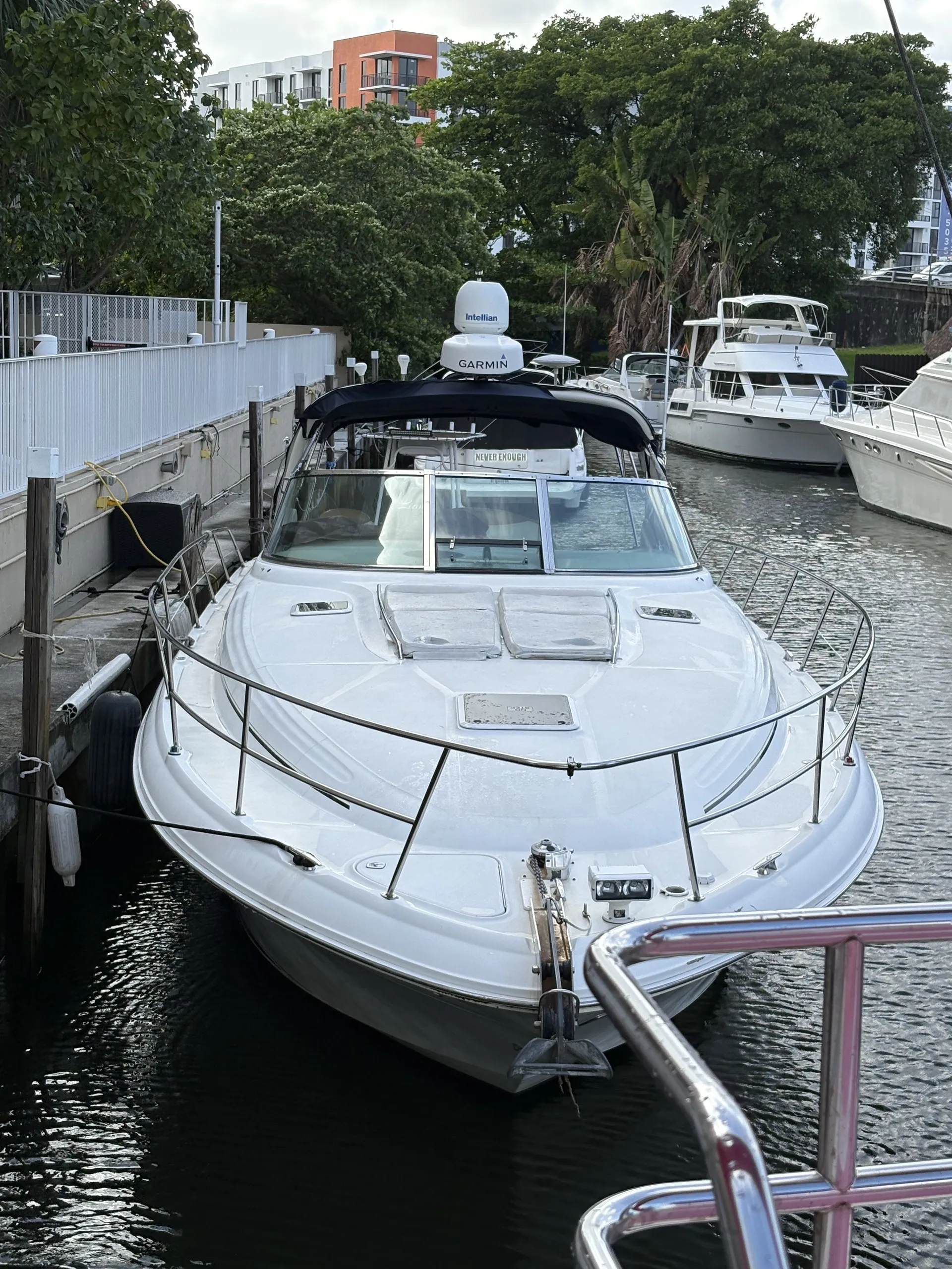 SEA RAY BOATS Sundancer in Miami, FL — photo 3