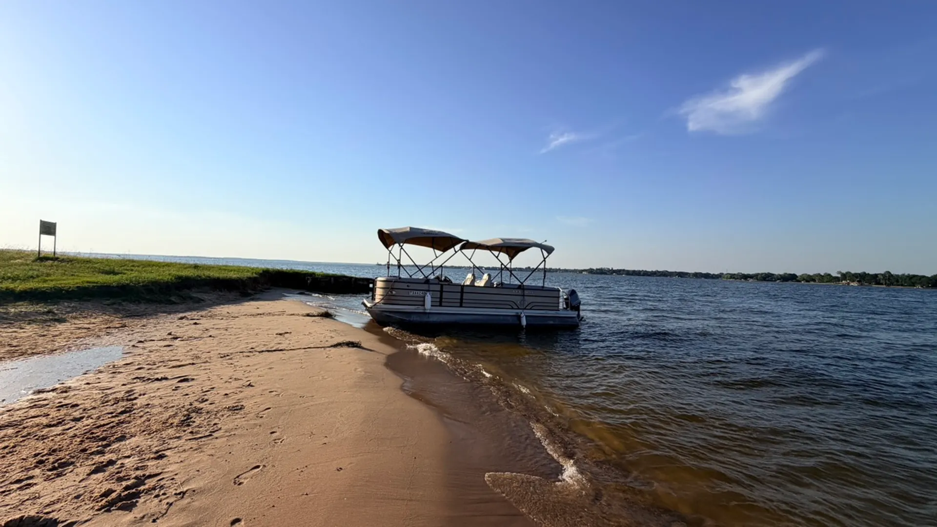 Luxury Lake Conroe Pontoon • Tubing and Family Fun