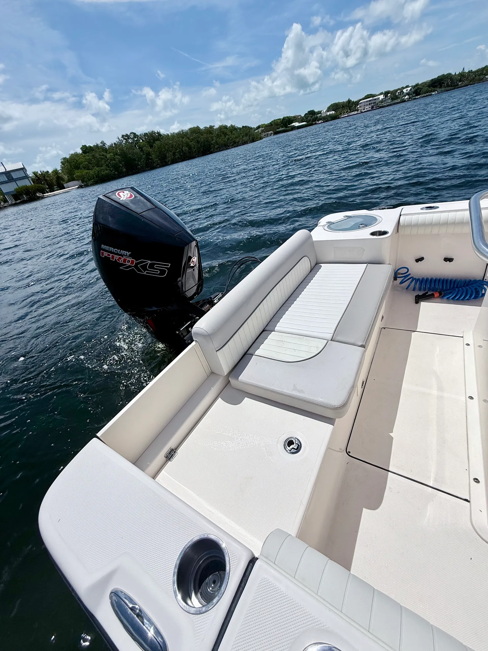 SEA BORN BOATS LX22 CC LE HARDTOP in Key Largo, FL — photo 9