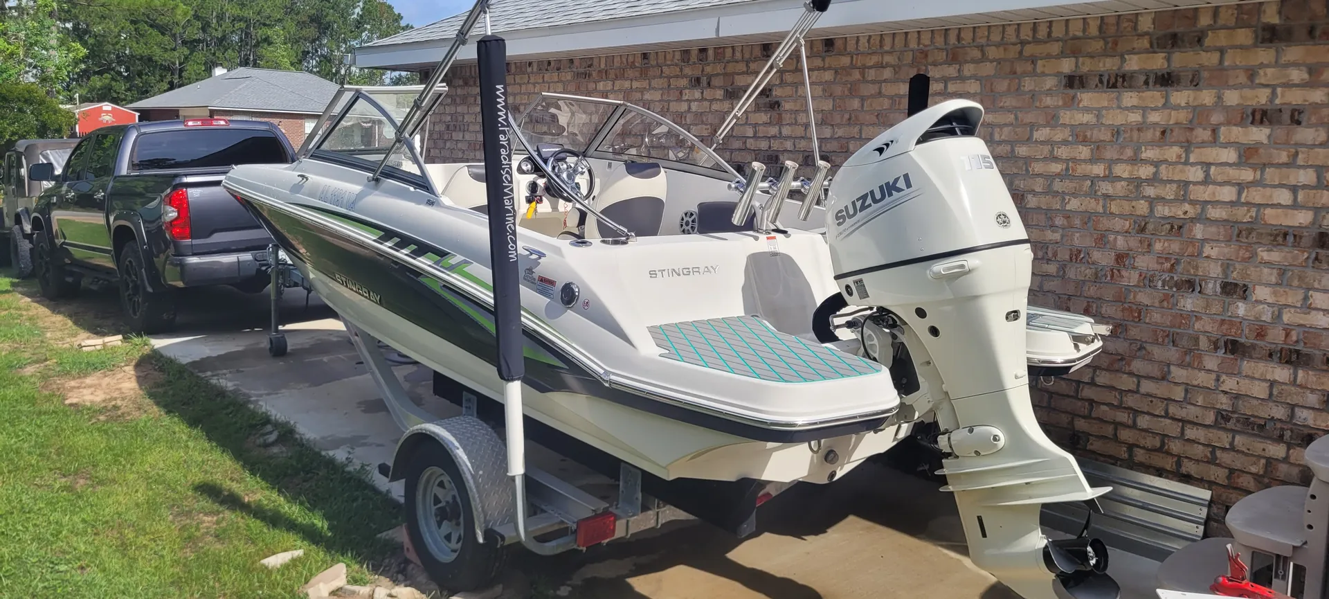 STINGRAY BOATS 191DC in Milton, FL — photo 4