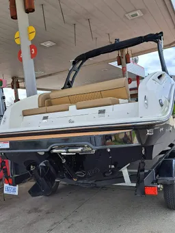 Very fast and pretty Bayliner deck boat boat photo