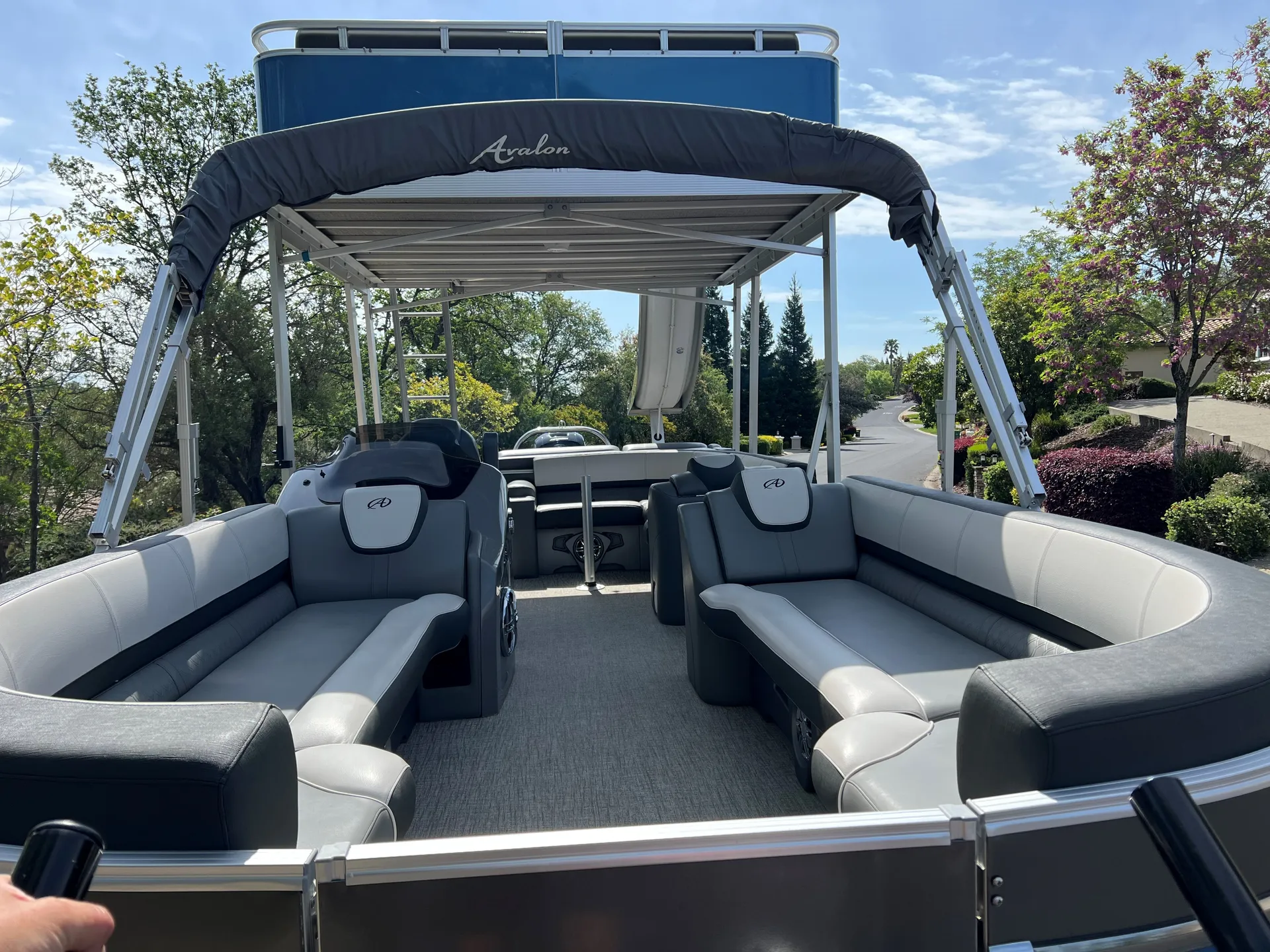 AVALON PONTOONS CATALINA CRUISE FUNSHIP 2585CRFS in El Dorado Hills, CA — photo 7