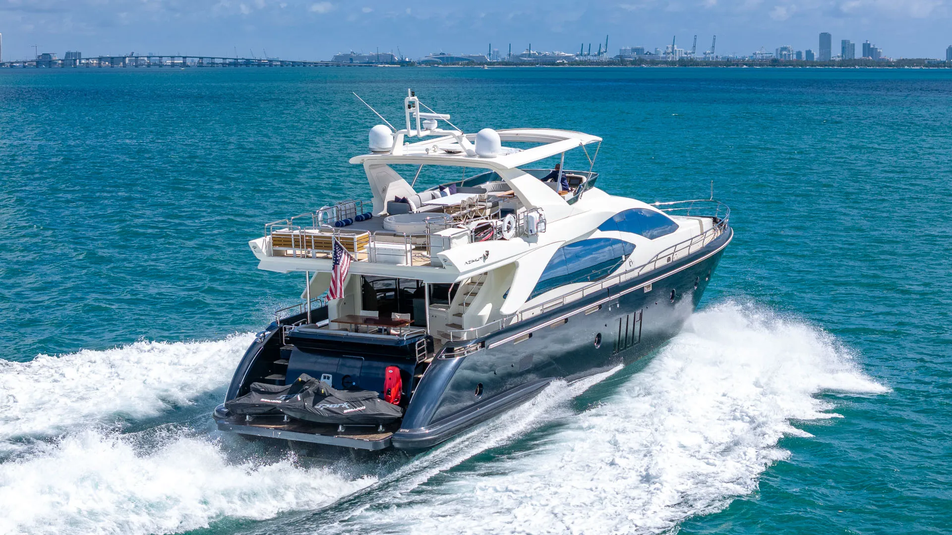 Azimut 84 Fly in Greenport, NY — photo 3