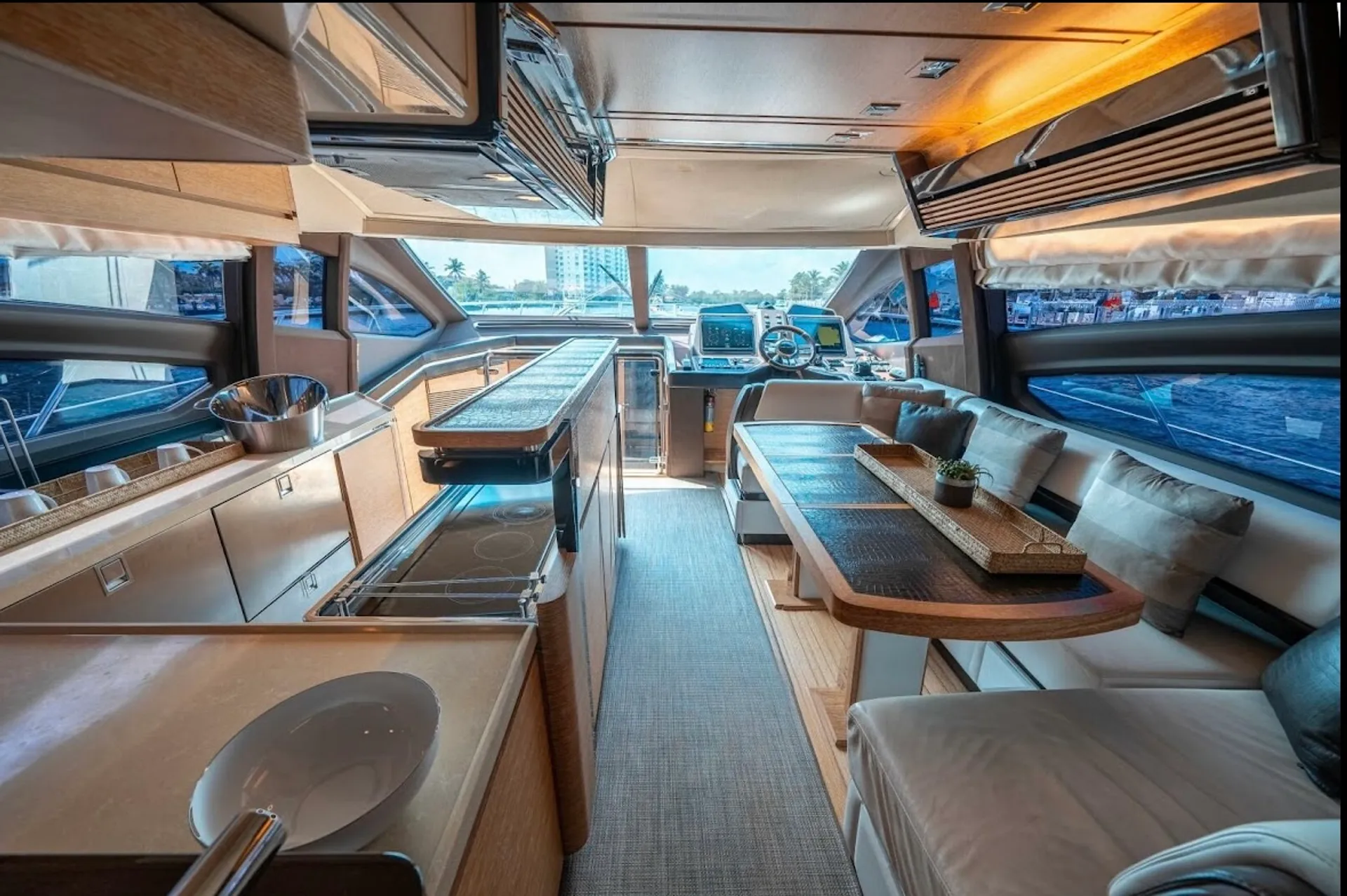 Azimut Flybridge in Miami, FL — photo 5