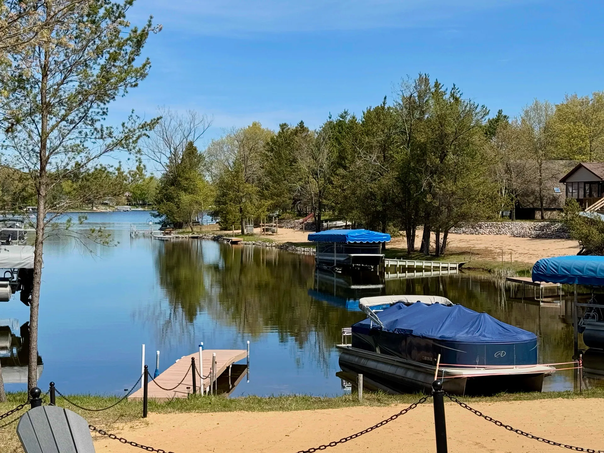 AVALON PONTOONS LSZ QUAD LOUNGER 2685QL in Nekoosa, WI — photo 2