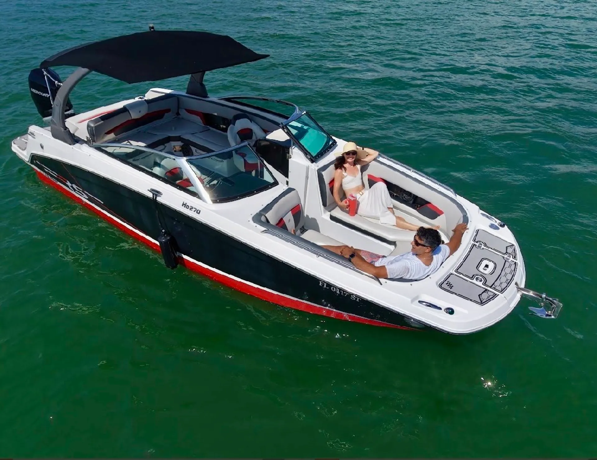 FOUR WINNS HD 270 RS in Miami Beach, FL
