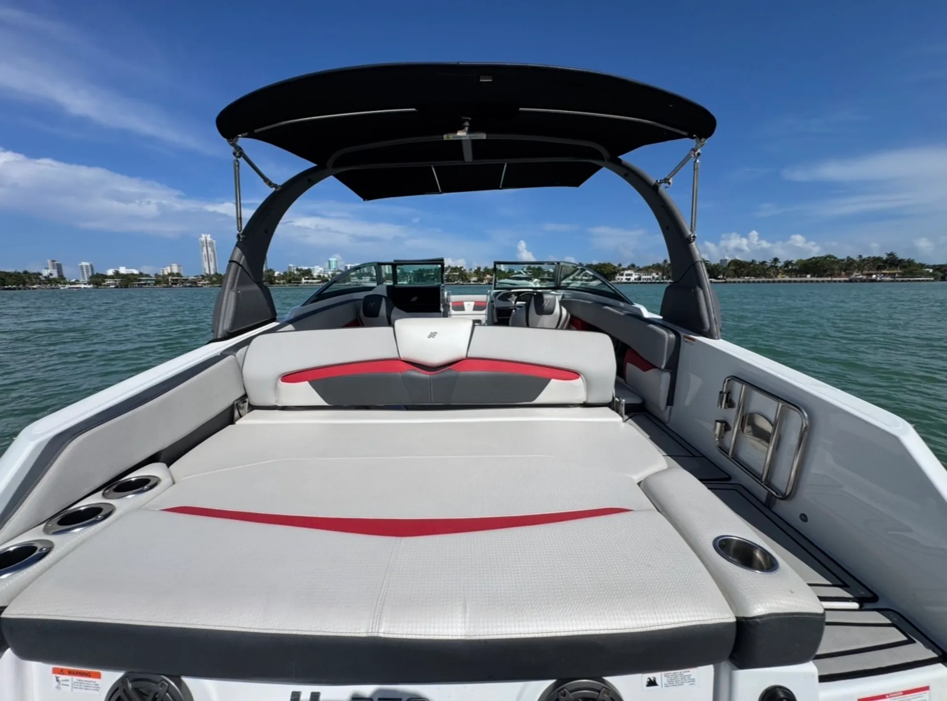 FOUR WINNS HD 270 RS in Miami Beach, FL — photo 6