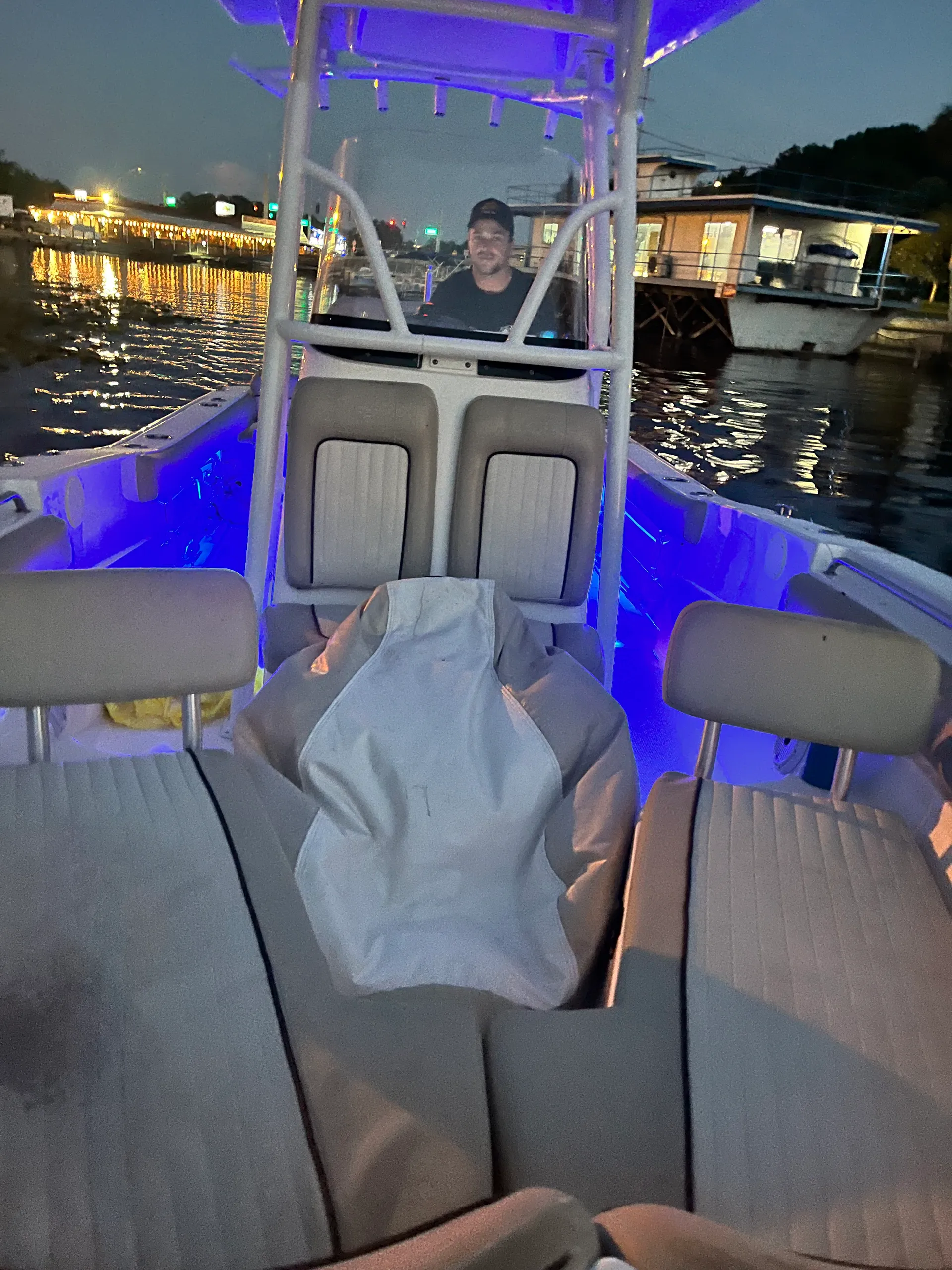 ⚓  Custom Charter ,Fishing and Wildlife Boat Adventures 🌊