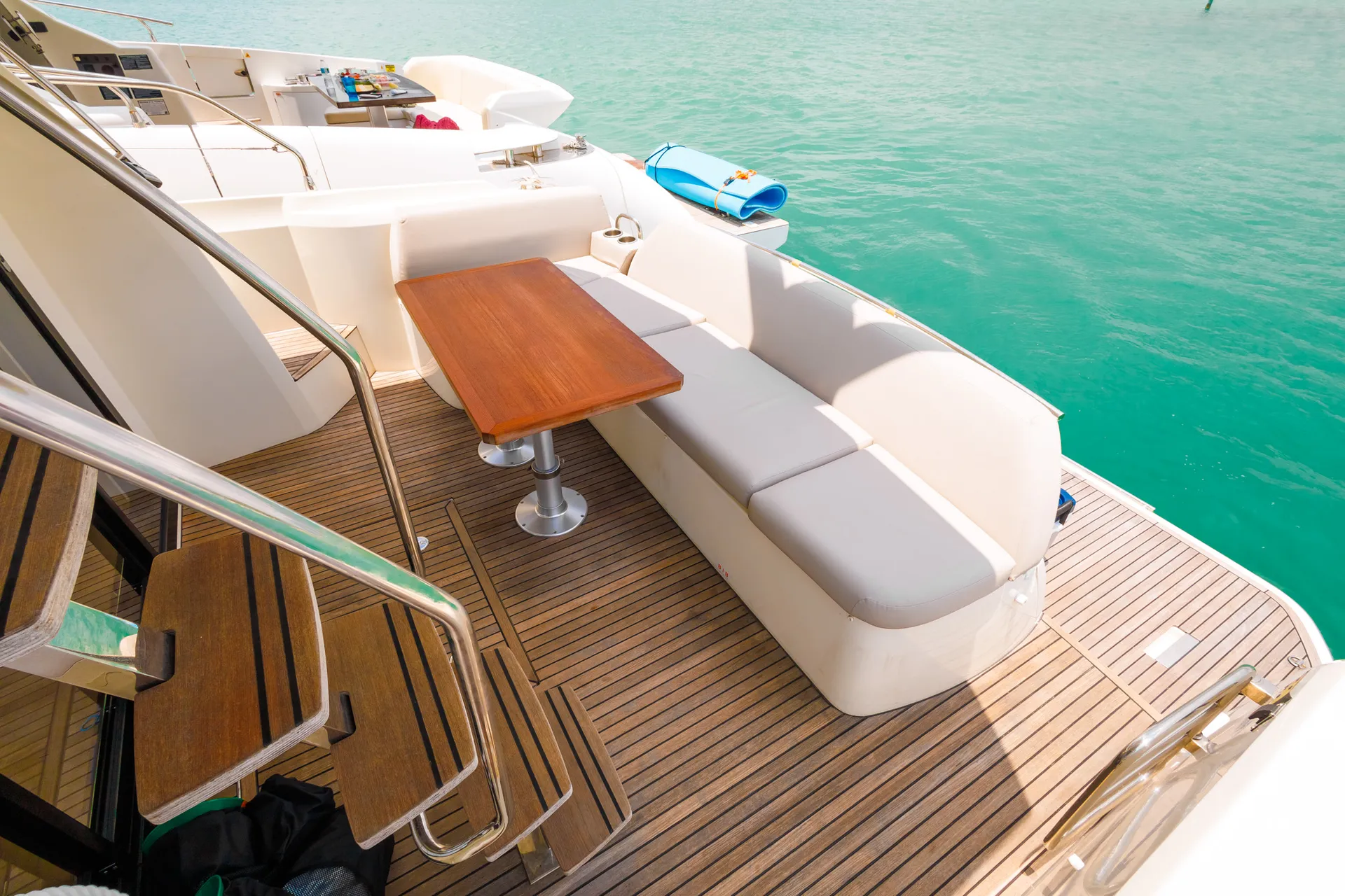 Prestige 420 in Miami, FL — photo 6