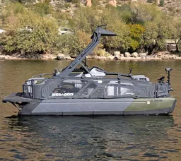 Sea-Doo Switch Fish 18' – $60 an Hour Rental boat photo