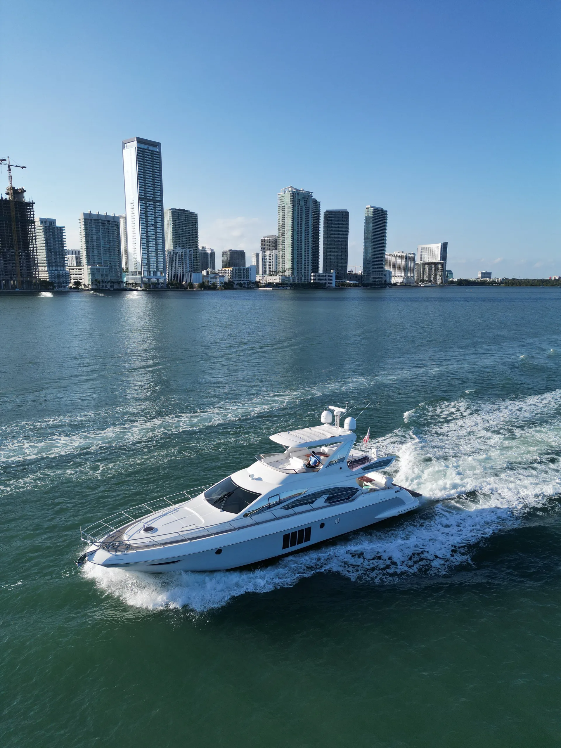 Azimut Flybridge in Miami, FL — photo 8