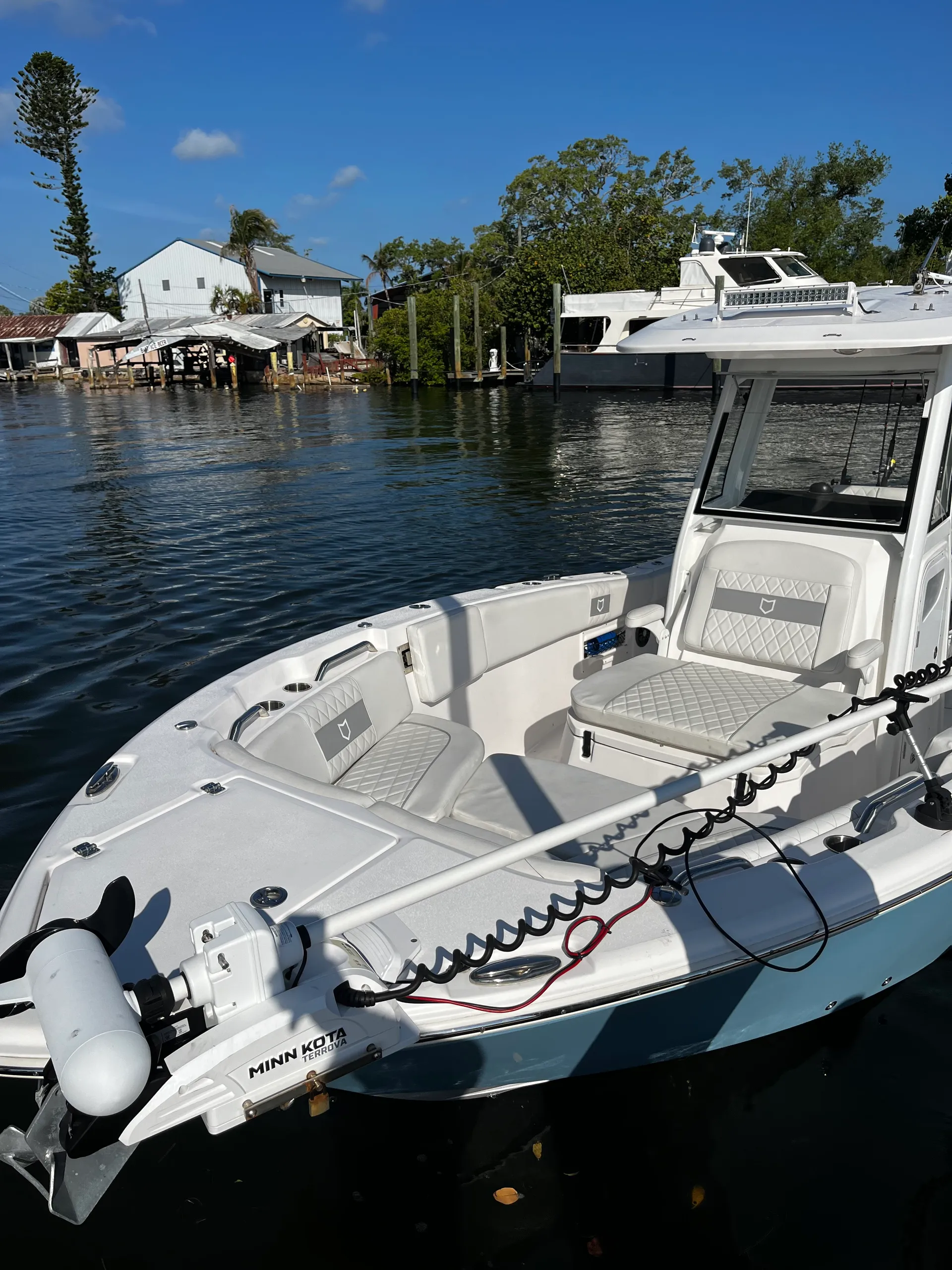 SEA FOX 268 COMMANDER in Palmetto, FL — photo 2
