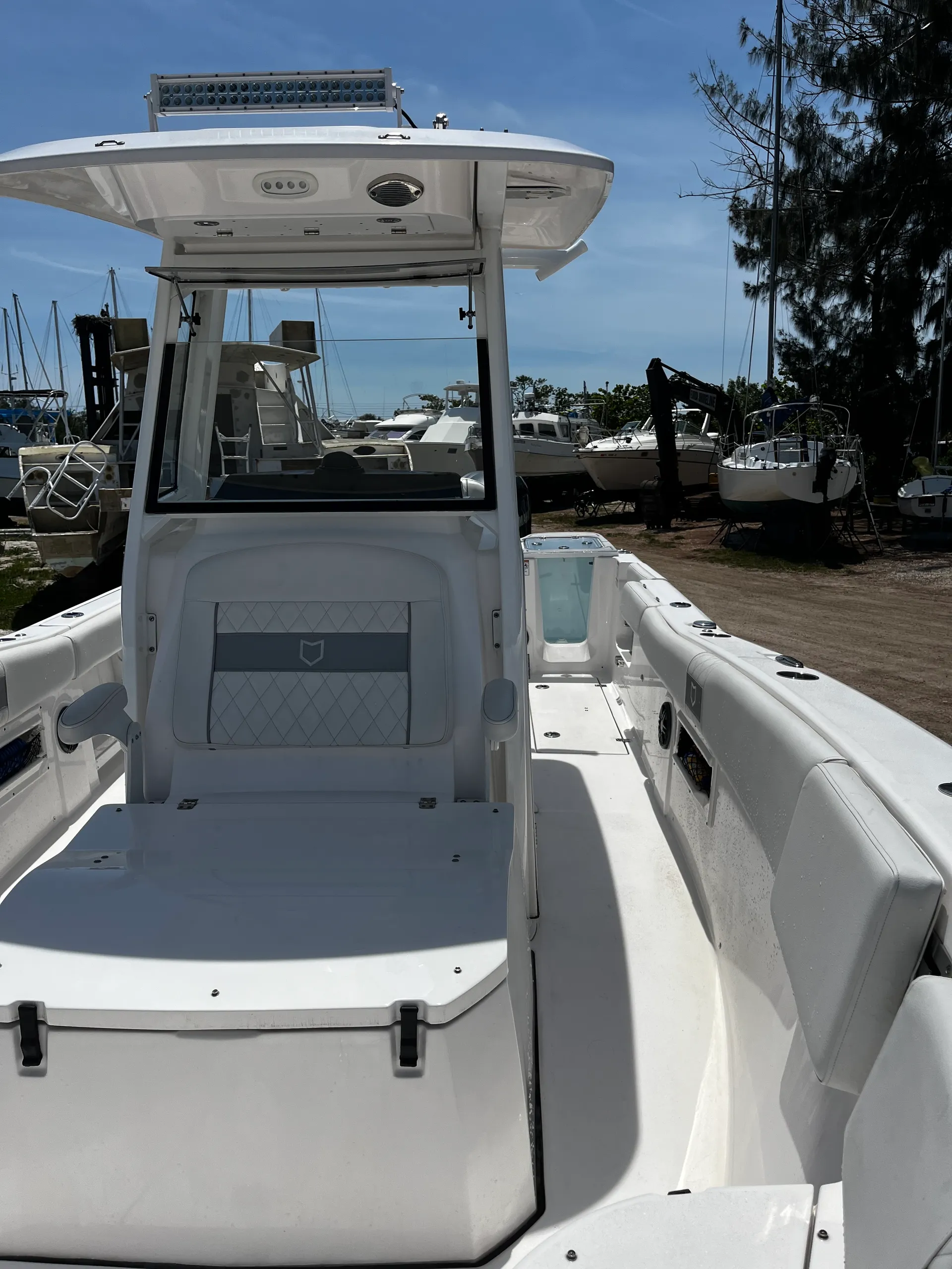 SEA FOX 268 COMMANDER in Palmetto, FL — photo 3