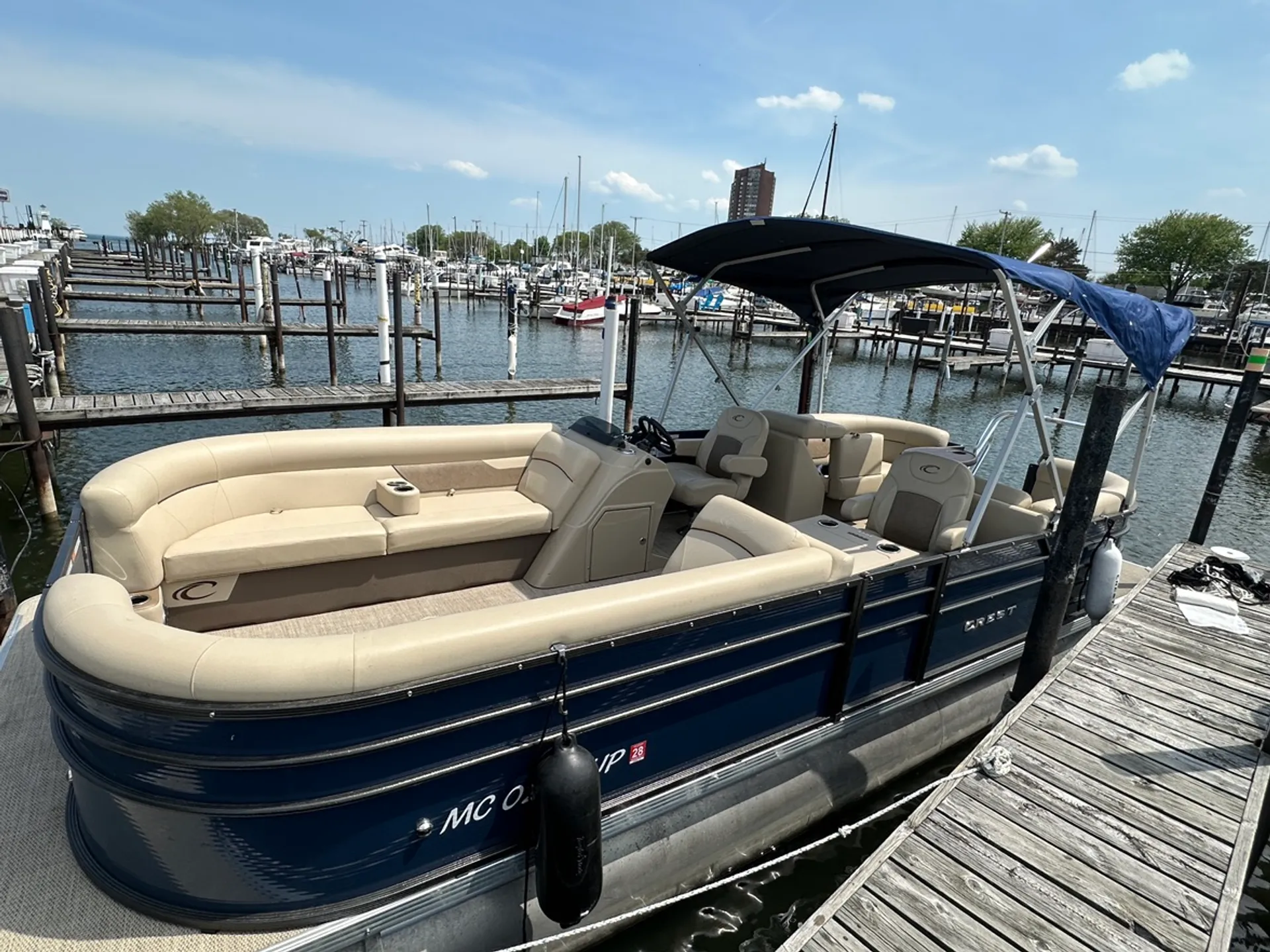 24ft Crest Tritoon 150Hp on Lake St. Clair