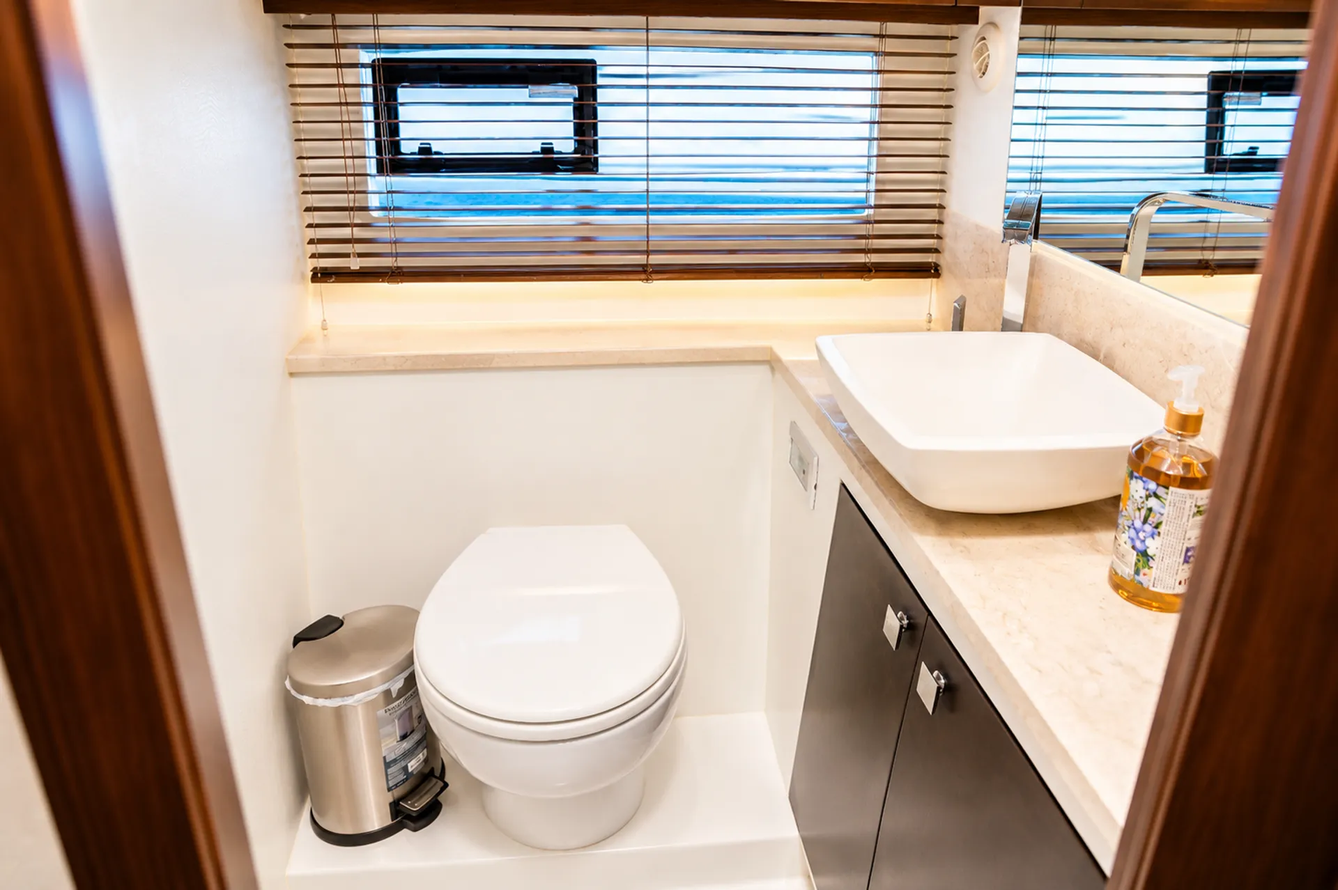 Luxury New Galeon 45ft Yacht, Professional staff, paddleboard, matt