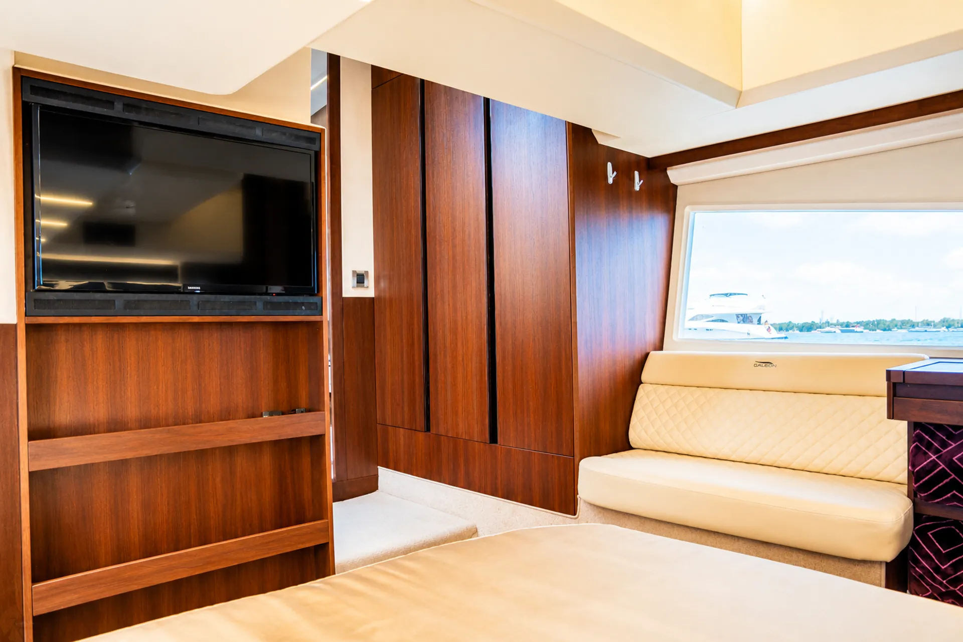 Luxury New Galeon 45ft Yacht, Professional staff, paddleboard, matt
